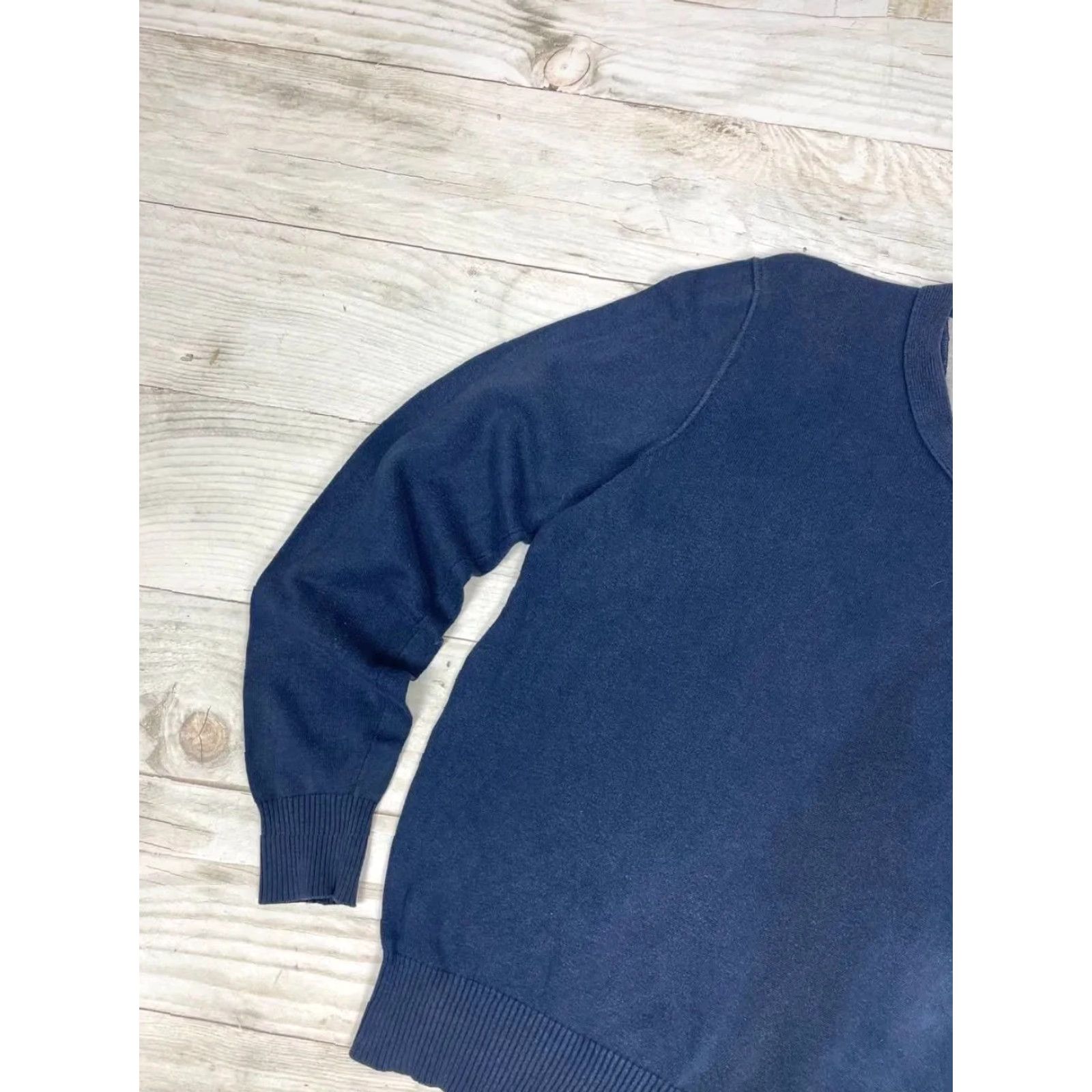 Stone Island Stone Island Sweater Jumper V-Neck Mens Size S Blue Wool Knit Pullover Casual Knits Logo 90s Style (if applicable) Size US S / EU 44-46 / 1 - 6 Thumbnail