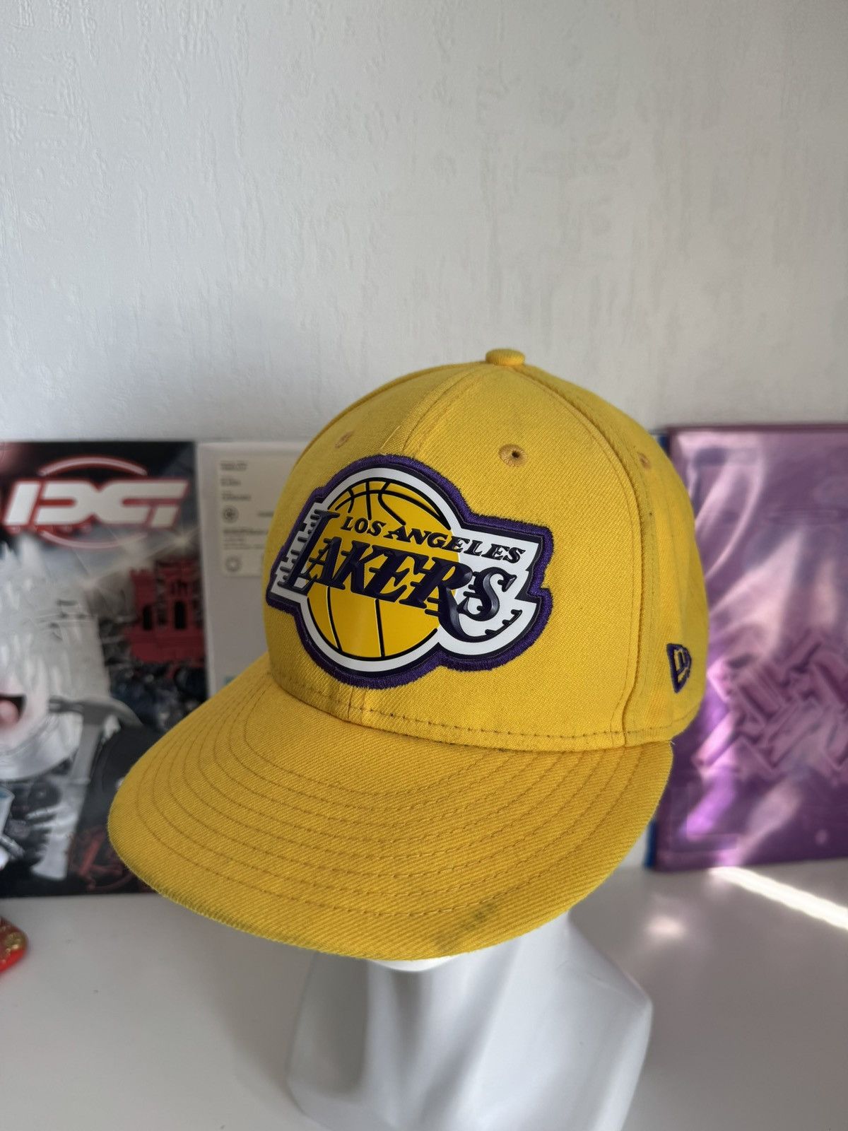 New Era New Era Los Angeles Lakers Yellow Snapback Cap Size ONE SIZE - 5 Thumbnail