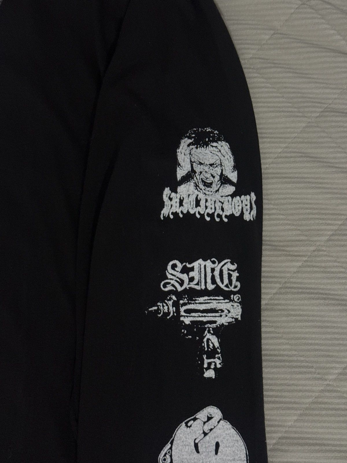 G59 Records (2XL) GRAVEDIGGER LONG SLEEVE Size US XXL / EU 58 / 5 - 7 Thumbnail