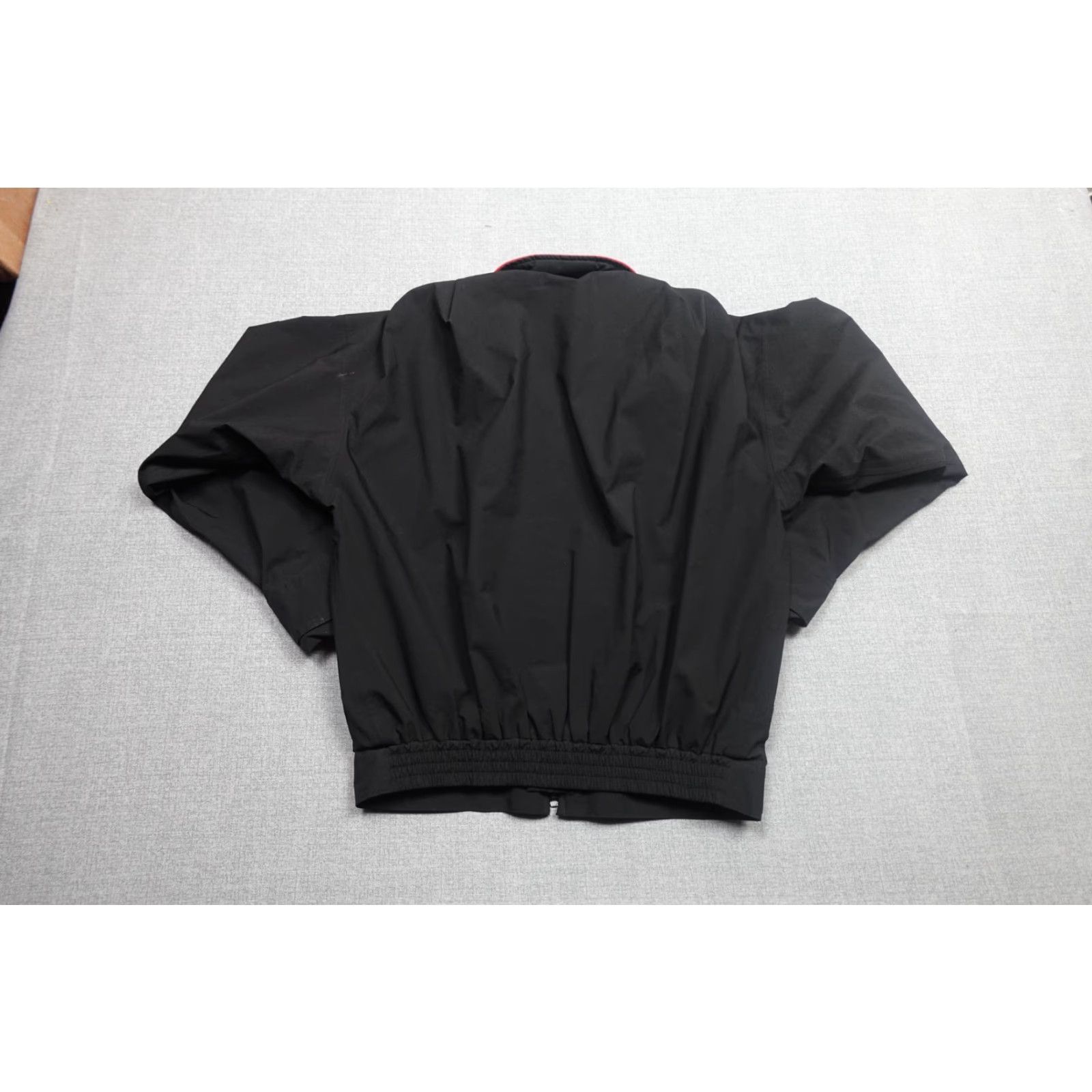 Vintage VINTAGE Zero Restriction Golf Windbreaker Jacket Mens M Black GORE-TEX Windproof Waterproof Pockets Adjustable Full Zip Short Sleeve I N USA Size US M / EU 48-50 / 2 - 5 Thumbnail