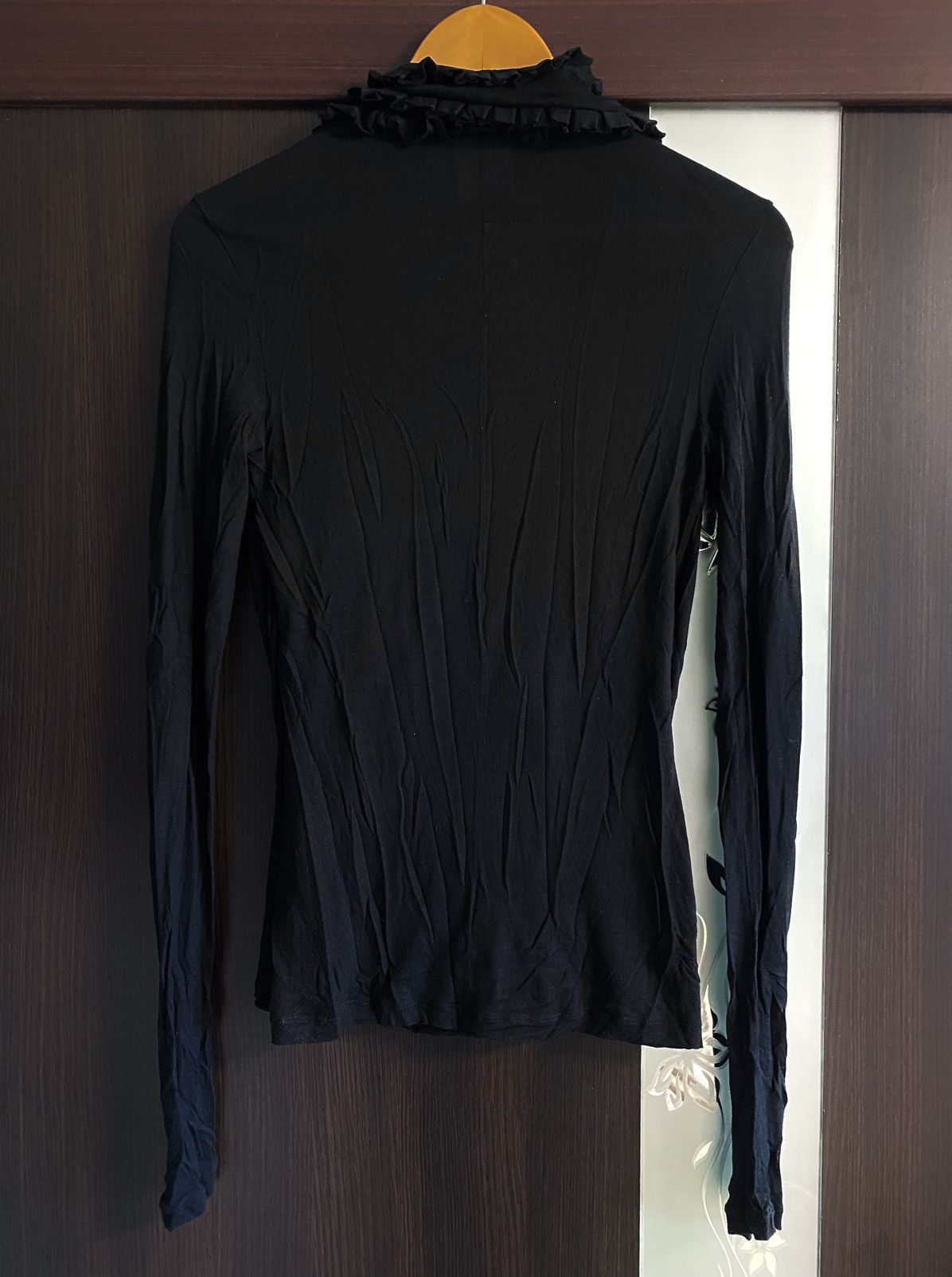 Givenchy Women's Givenchy Deep Neckline Ruffle Trim Longsleeve Blouse Size M / US 6-8 / IT 42-44 - 4 Thumbnail