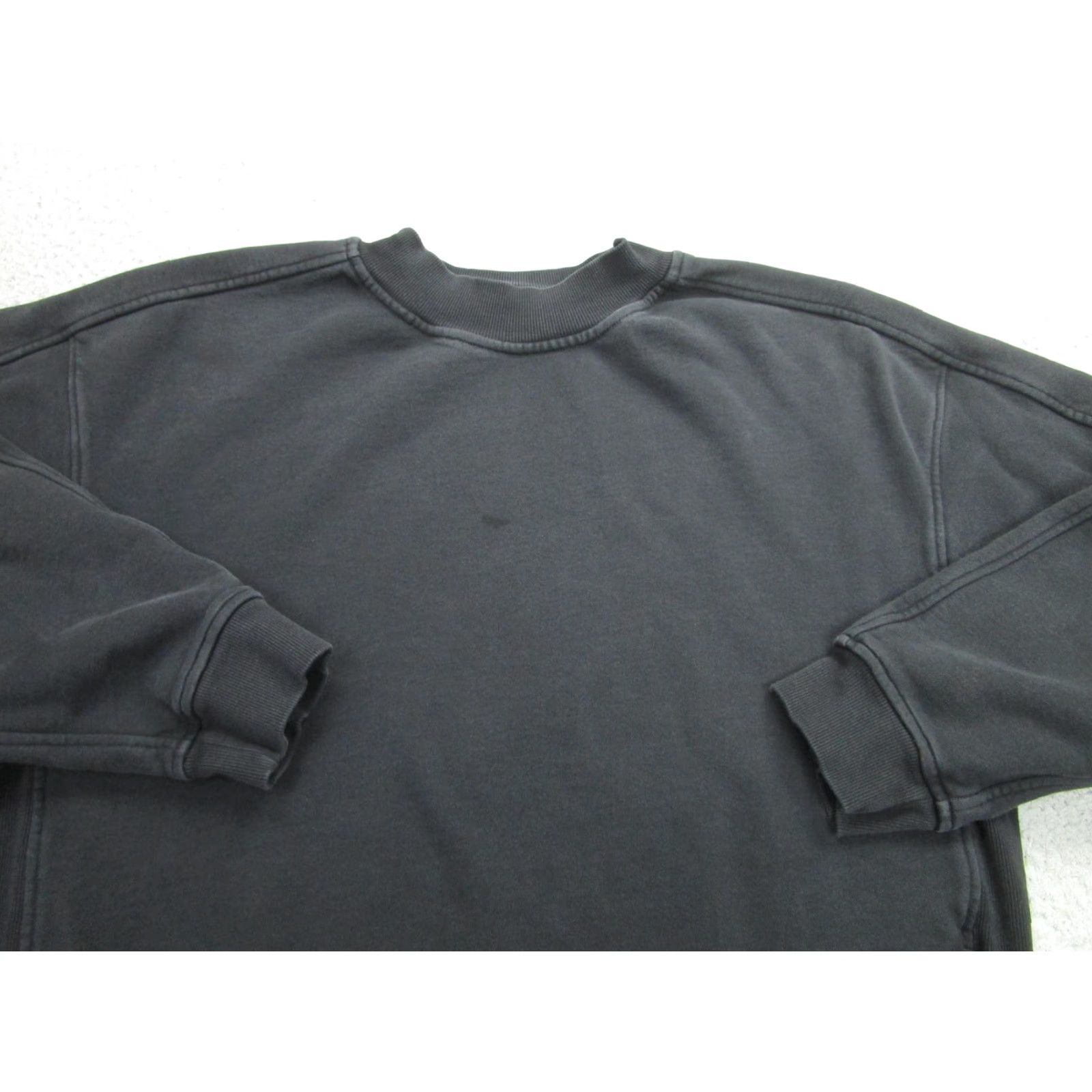 Lululemon Lululemon Sweatshirt Womens 12 Black Crewneck Pullover Raglan Zip Pocket Size XL / US 12-14 / IT 48-50 - 2 Thumbnail