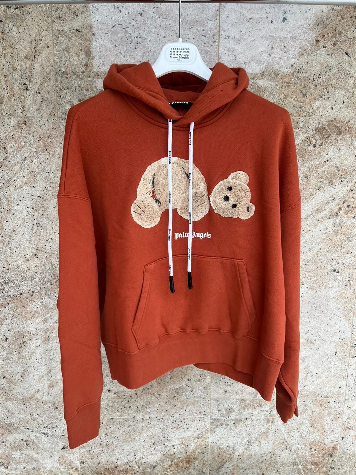 PALM ANGELS - LOGO OVER HOODIE RED / プリント パーカー