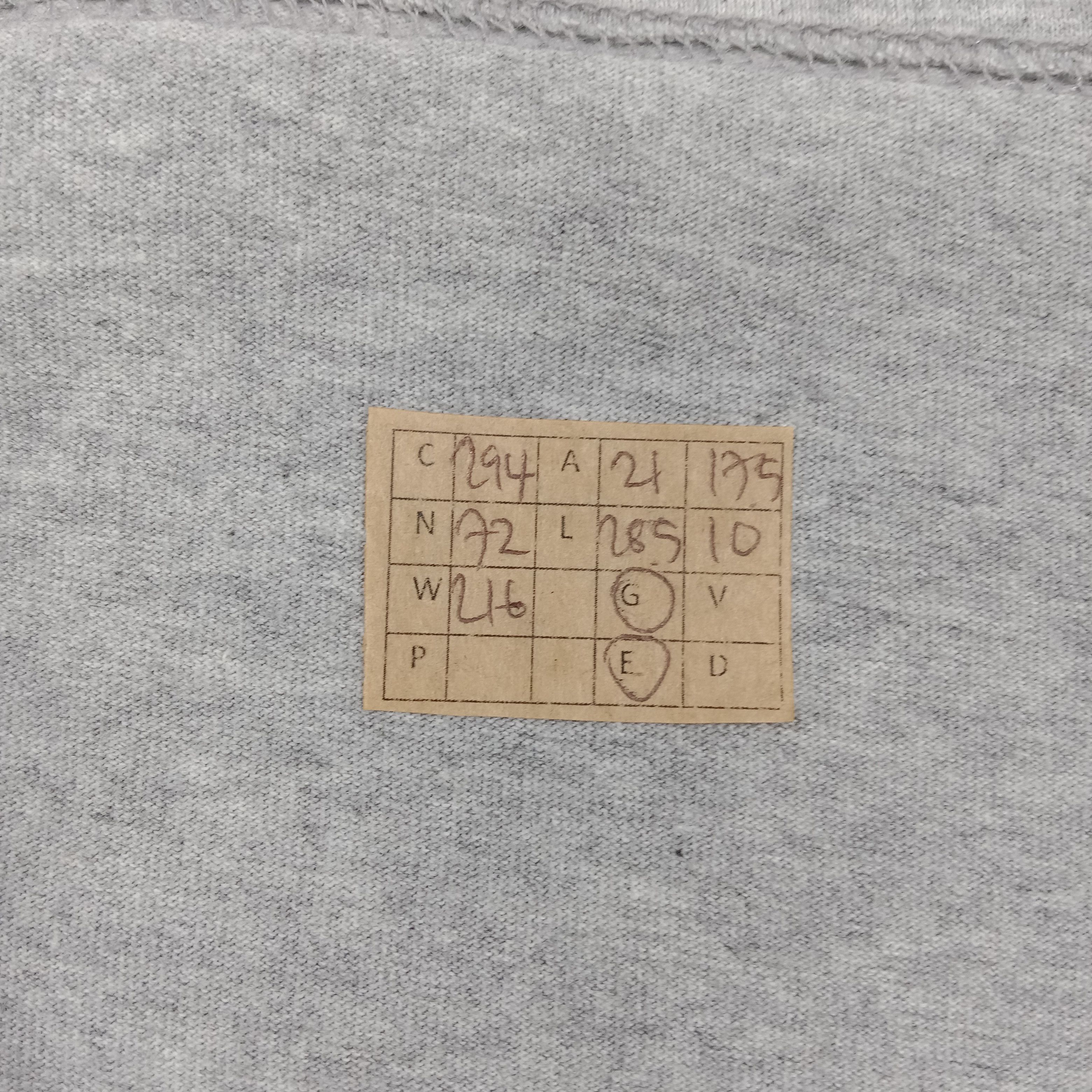 Yves Saint Laurent Yves Saint Laurent YSL Designer Center Logo Tshirt C294N72 Size US L / EU 52-54 / 3 - 6 Thumbnail
