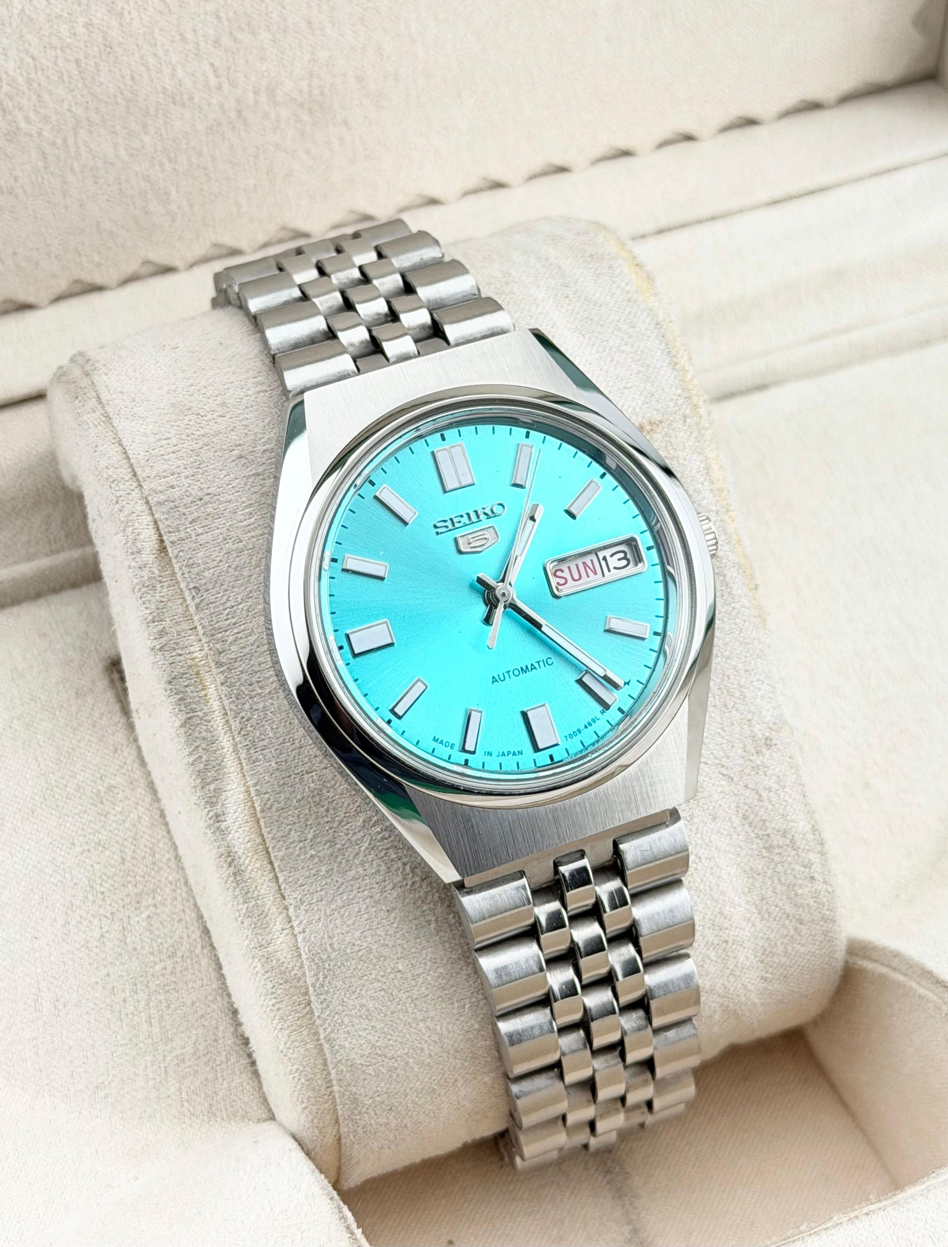 Seiko Vintage Men's Wrist Automatic Watch Size 36 - 3 Thumbnail