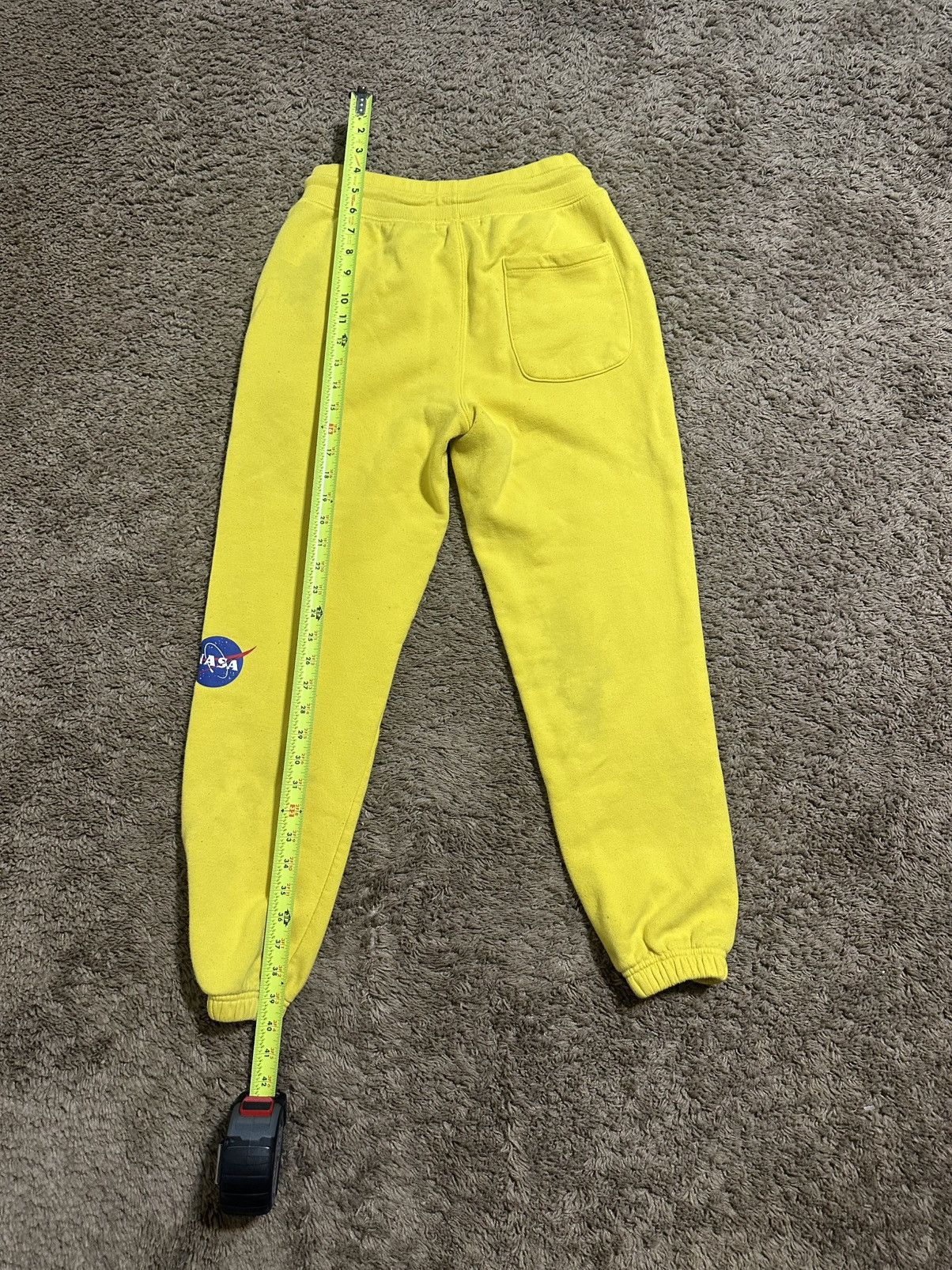 Forever 21 Vintage Forever 21 NASA “triple yellow” pants 00s size small Size US 32 / EU 48 - 8 Thumbnail