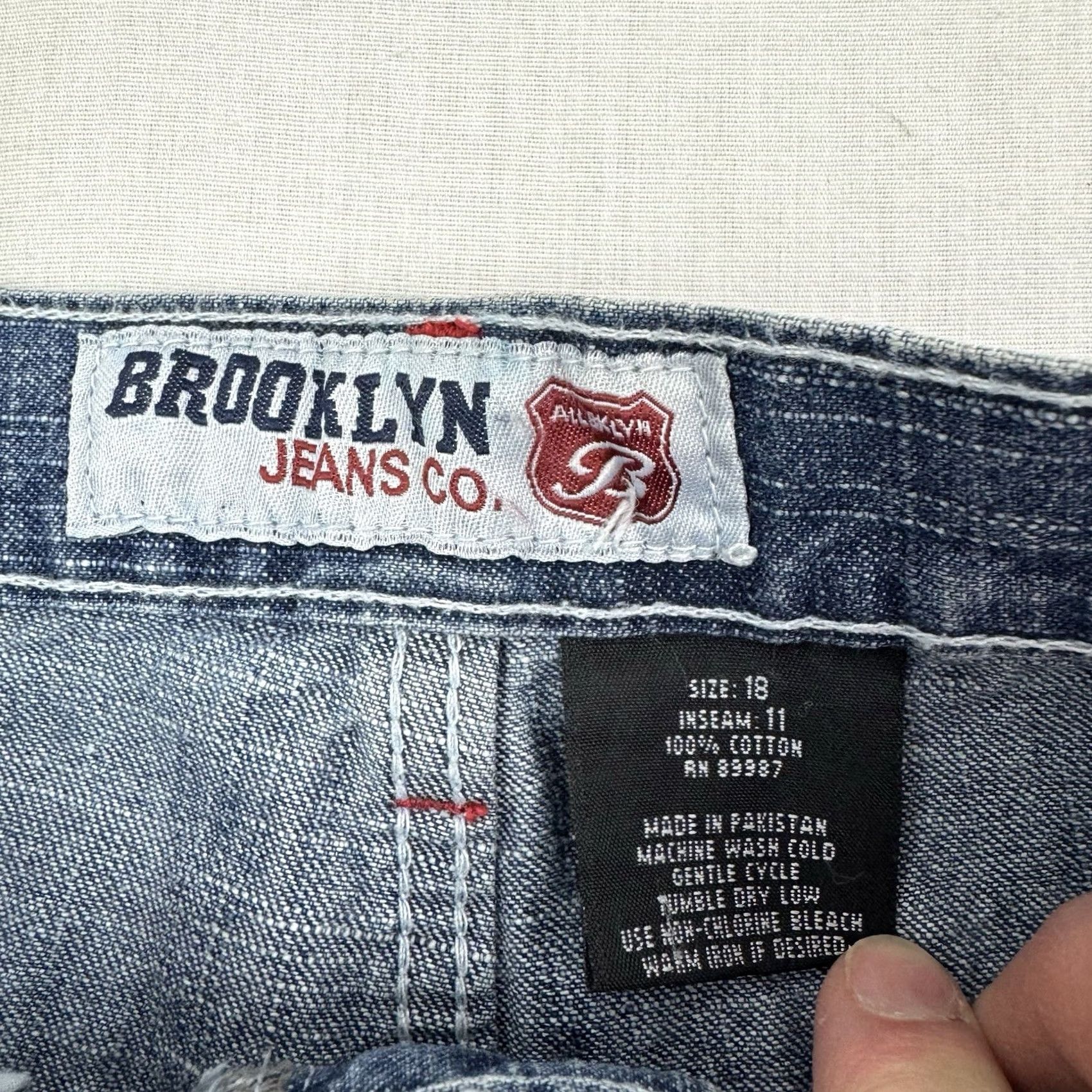 CO VINTAGE Brooklyn Jeans Co Shorts Women 28x11 Baggy Hipster Punk NWT Y2K Grunge Blue 100% Cotton Relaxed Inseam 11 Boys? Womens Size 28" / US 6 / IT 42 - 6 Thumbnail