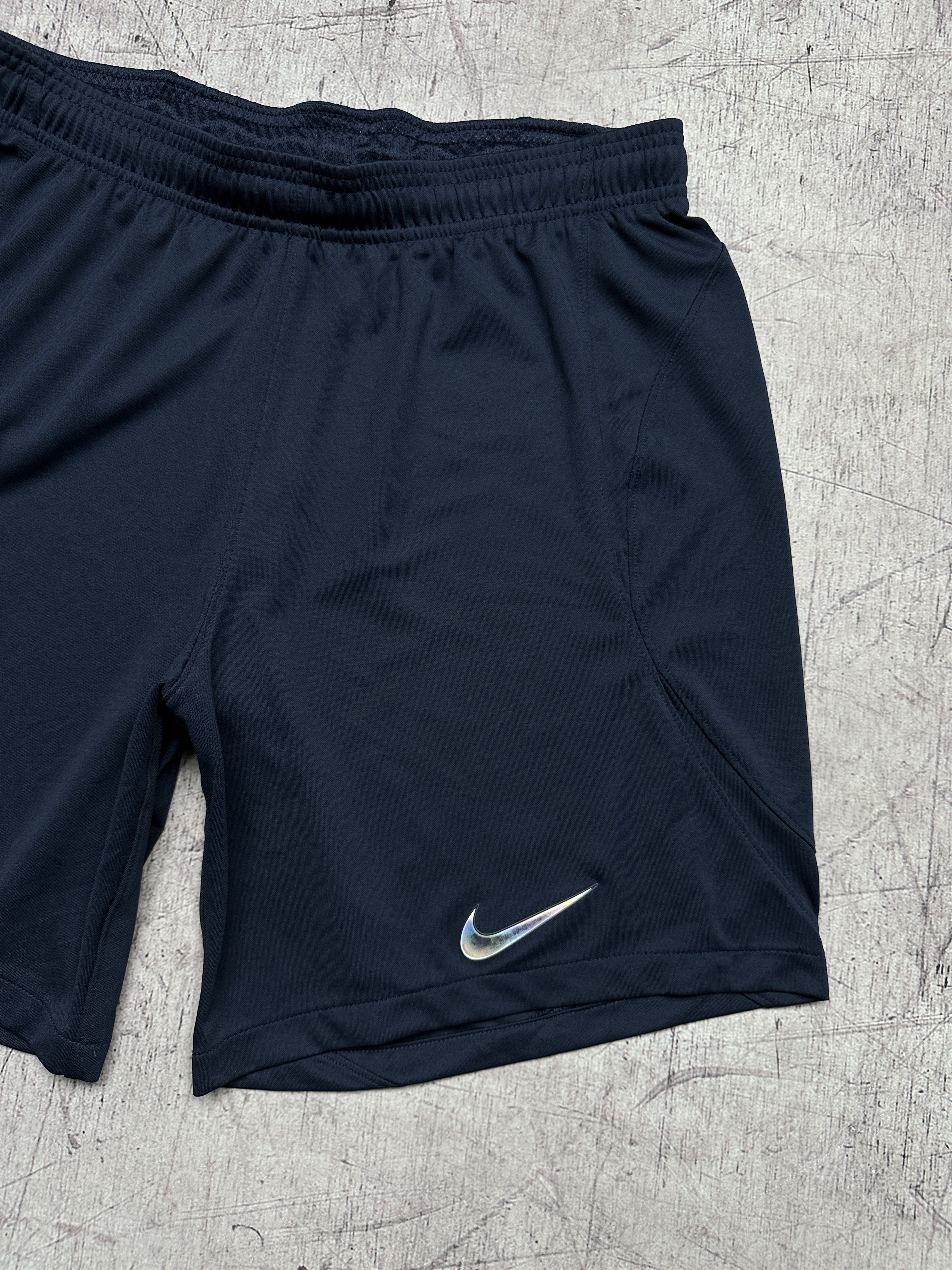 Nike Nike FC Tottenham Football Soccer Shorts Size US 34 / EU 50 - 3 Thumbnail