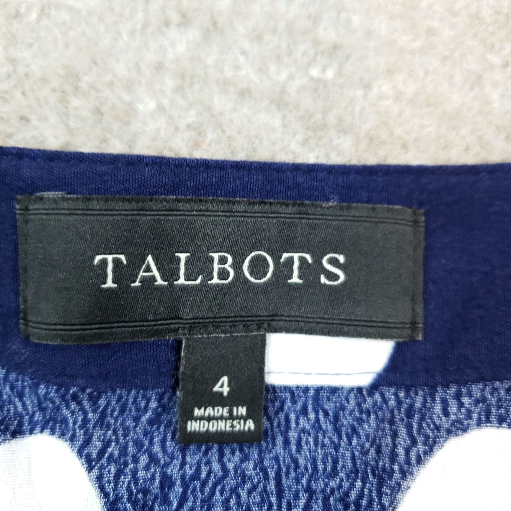 Talbots Talbots Womens Midi Skirt Blue White Polka Dots Buttons Zipper Casual Size 27" / US 4 / IT 40 - 6 Thumbnail
