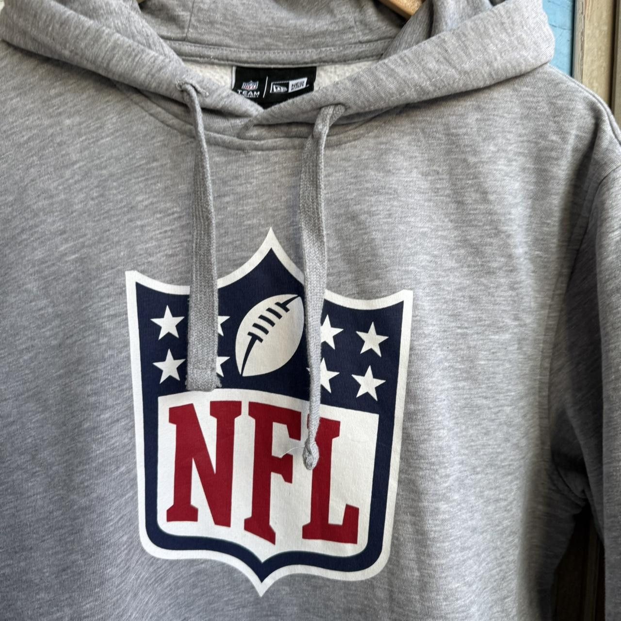 NFL NFL grey hoodie with embroidered logo Size US M / EU 48-50 / 2 - 4 Thumbnail