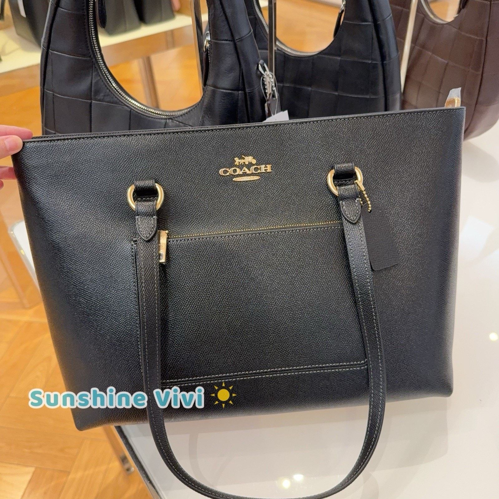 Coach NWT COACH CCD71 Station Tote Bag leather Gold Black Size ONE SIZE - 5 Thumbnail