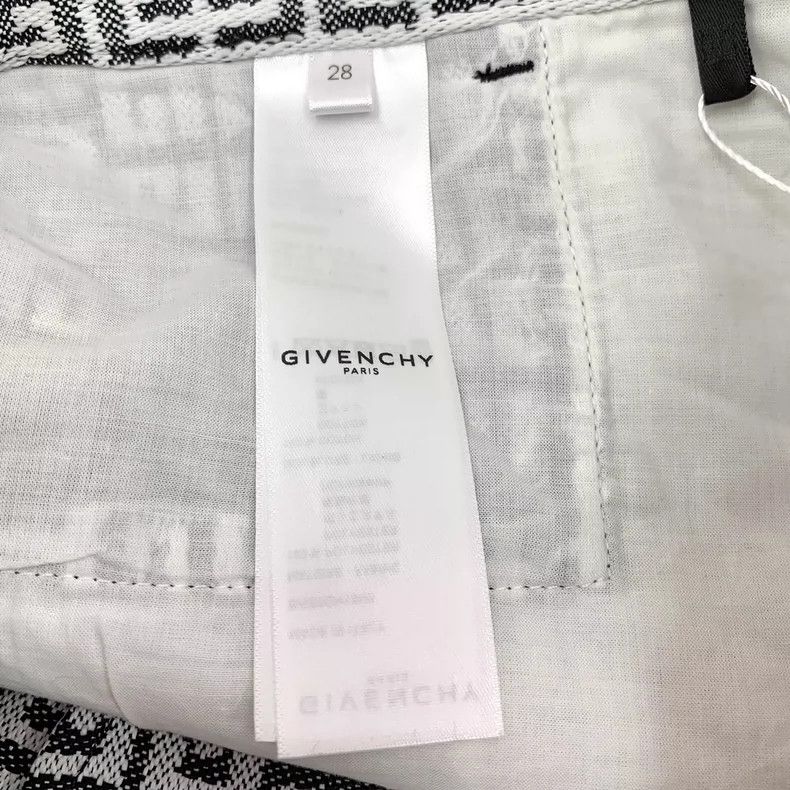 Givenchy Givenchy Colorblocked Logo Letter Jacquard Full Print Casu Size US M / EU 48-50 / 2 - 7 Thumbnail