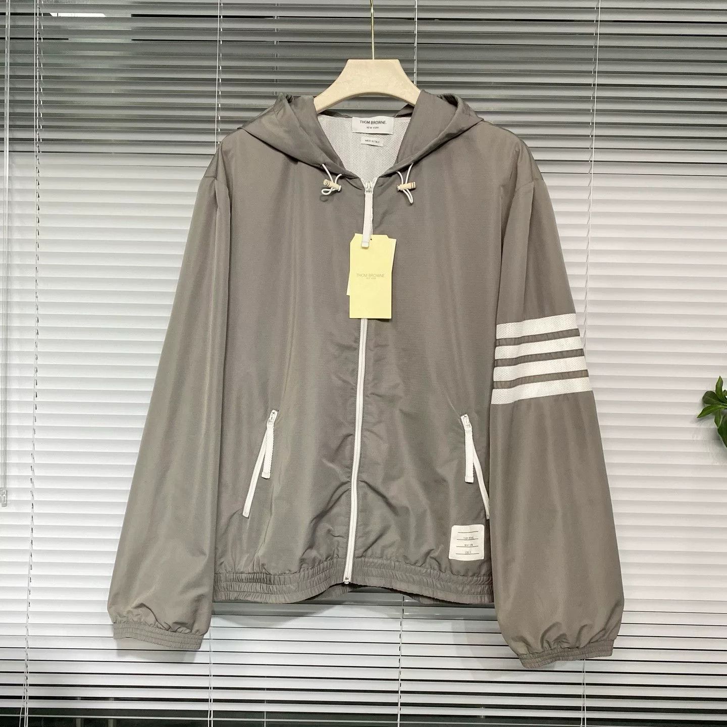 Thom Browne Thom Browne Hooded Jacket with 4 Stripes Size US XL / EU 56 / 4 - 1 Thumbnail