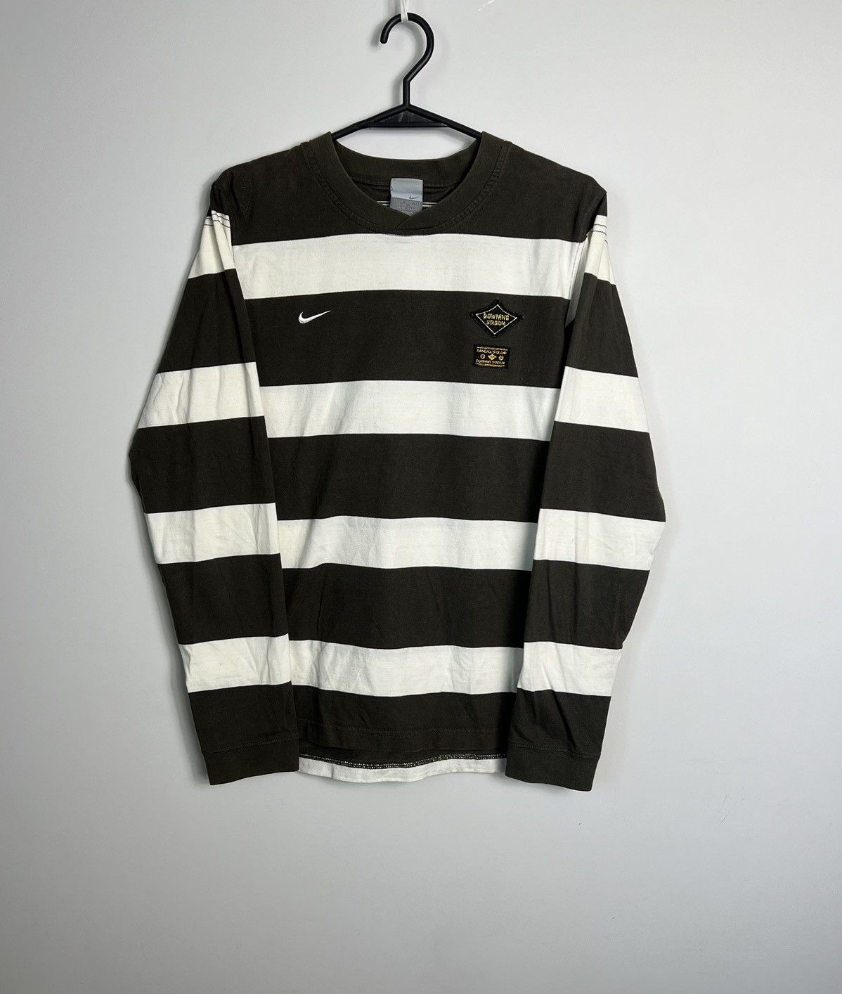 Disney Sweatshirt Nike Downing Stadium vintage y2k 00’s Size US S / EU 44-46 / 1 - 1 Thumbnail