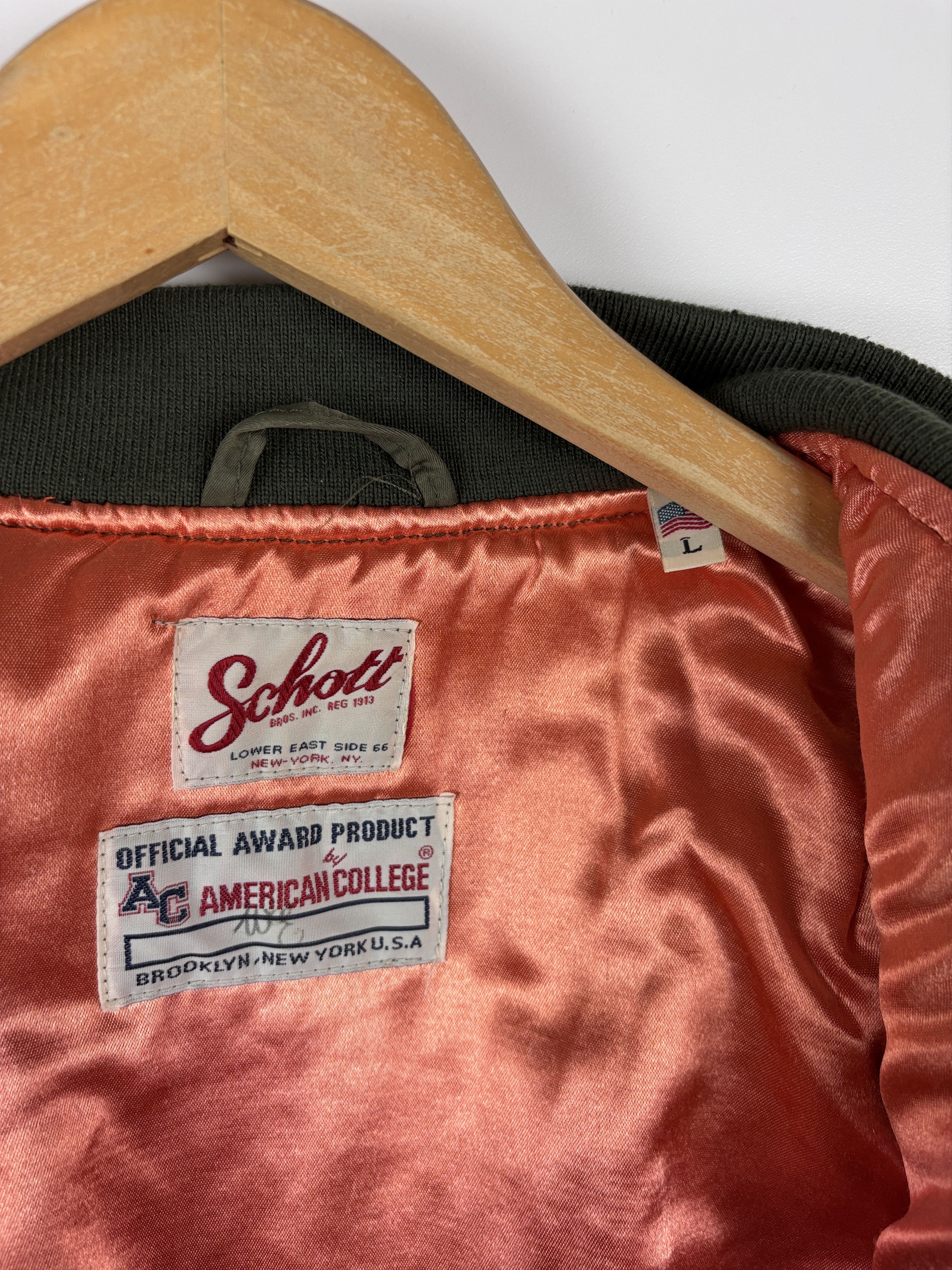 Schott Schott NYC x American College MA-1 Bomber Jacket Womens L Size L / US 10 / IT 46 - 9 Thumbnail