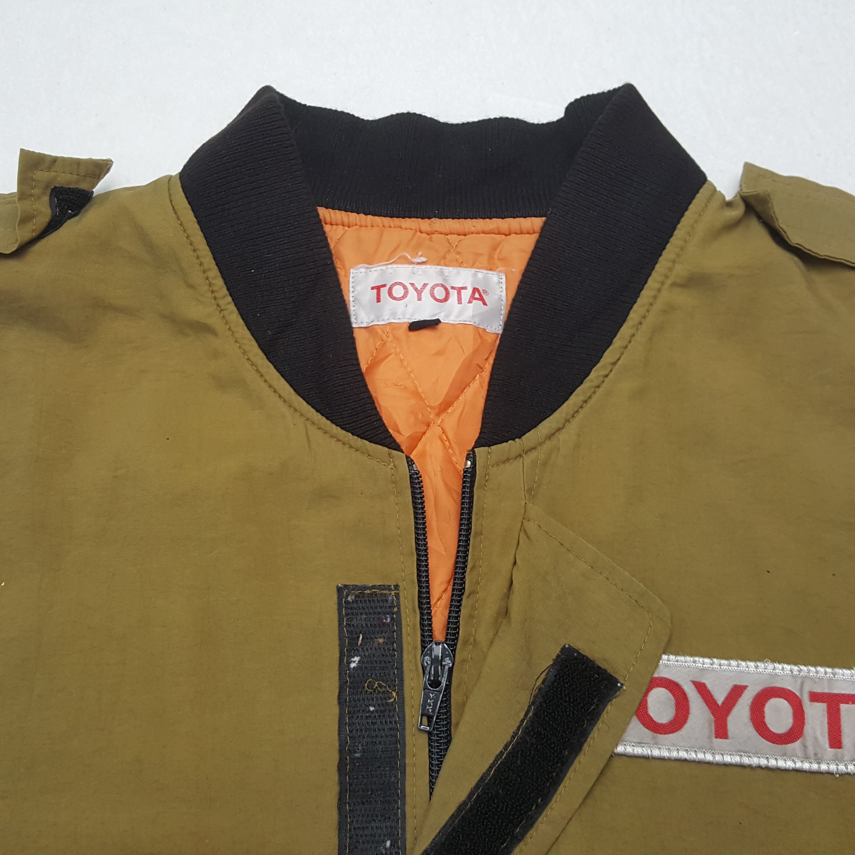 Vintage Toyota Japanese Motorsports Racing Jacket RR29 Size US XL / EU 56 / 4 - 7 Thumbnail