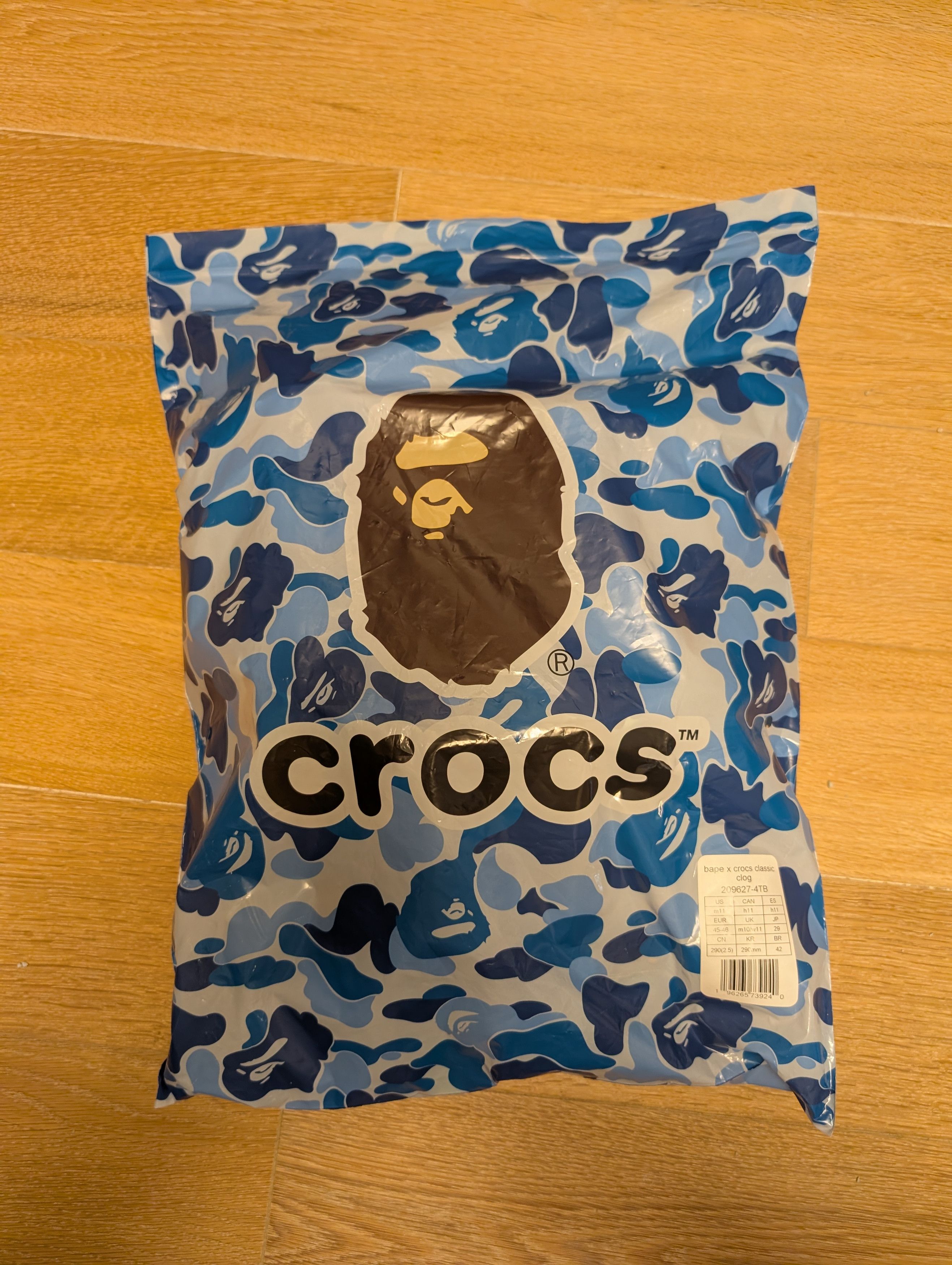 Bape Babe X Crocs Classic Clog Size US 11 / EU 44 - 2 Thumbnail