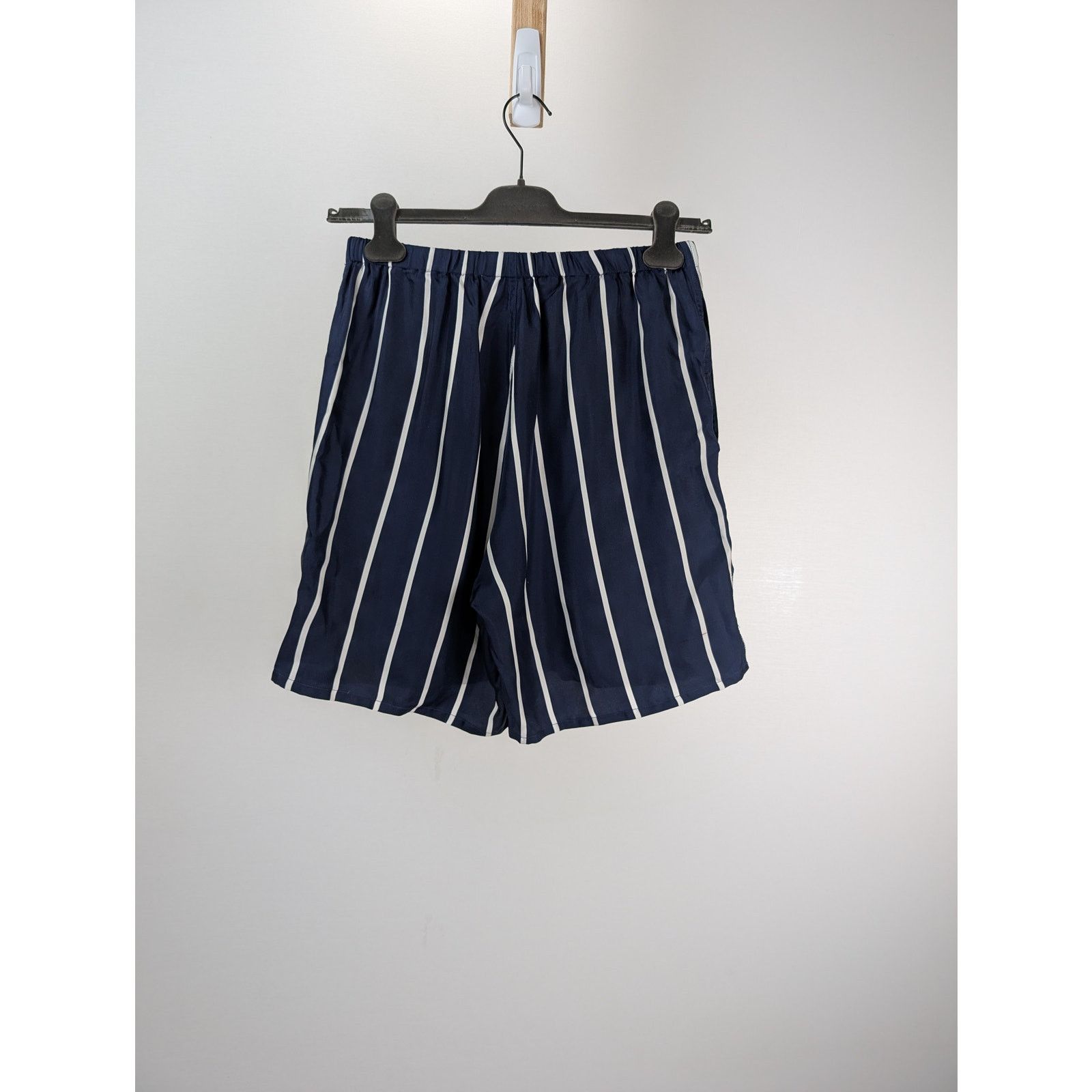 AMI o1rshd1 CC20 Stripped Shorts in Blue/White Size US 32 / EU 48 - 11 Thumbnail