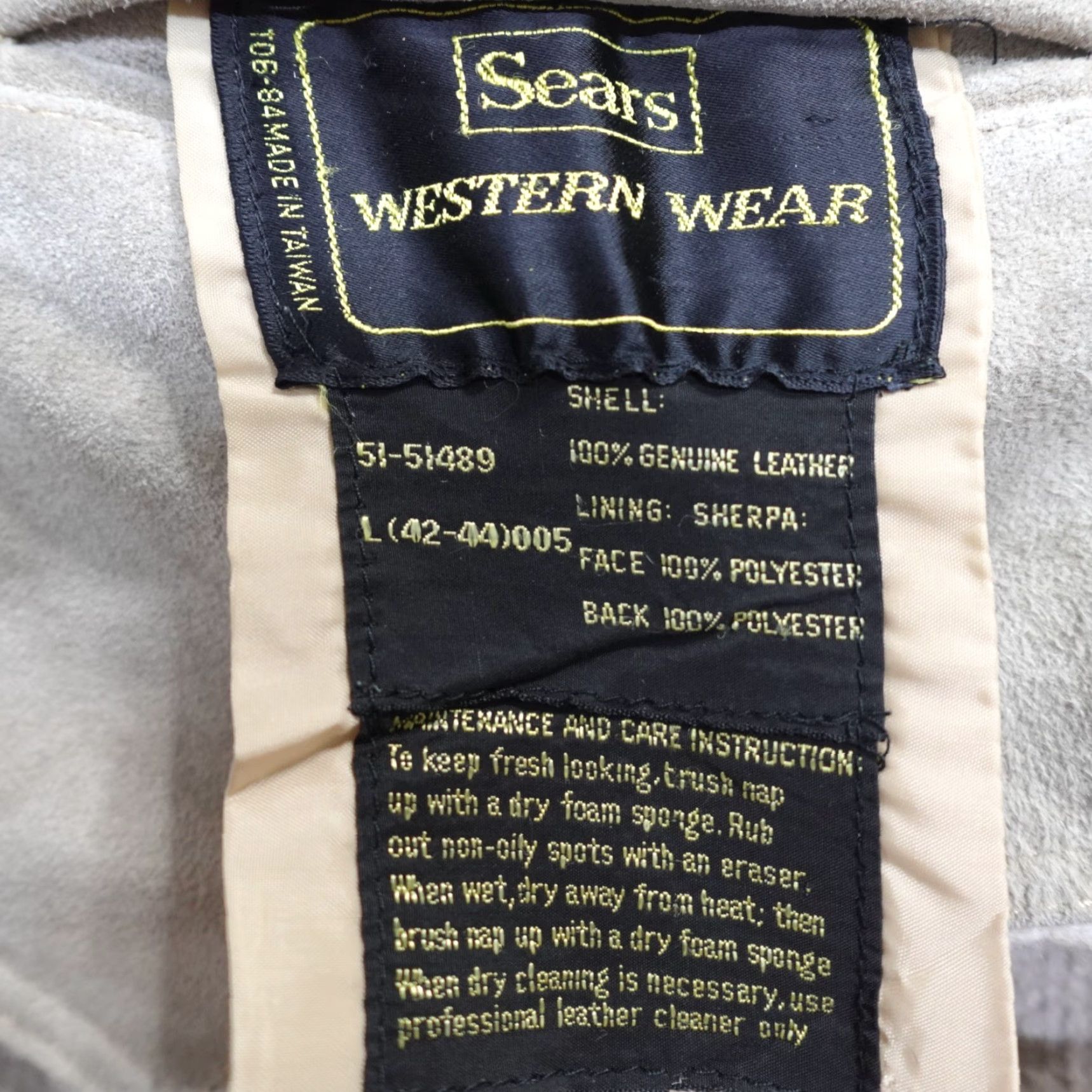 Vintage VINTAGE Sears Vest Medium Green Suede Western Sherpa Men Vest Size US M / EU 48-50 / 2 - 2 Thumbnail