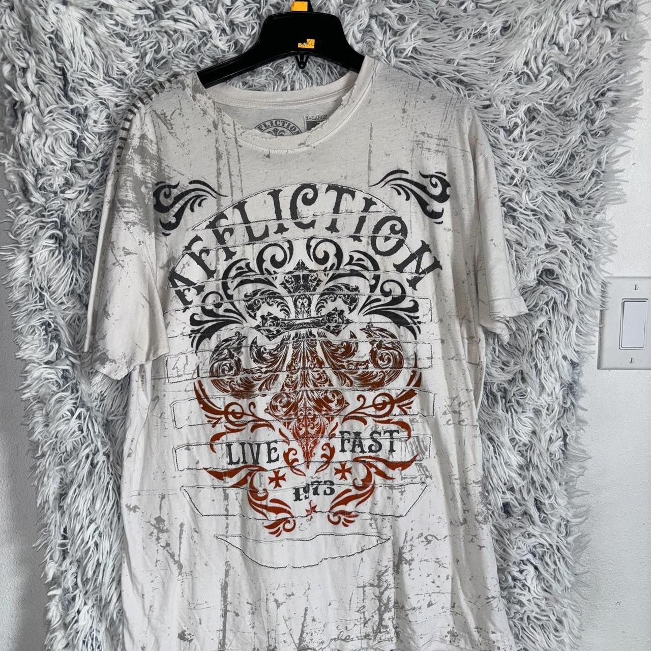 Affliction Affliction white and grey t-shirt men's size XL Size US XL / EU 56 / 4 - 1 Thumbnail