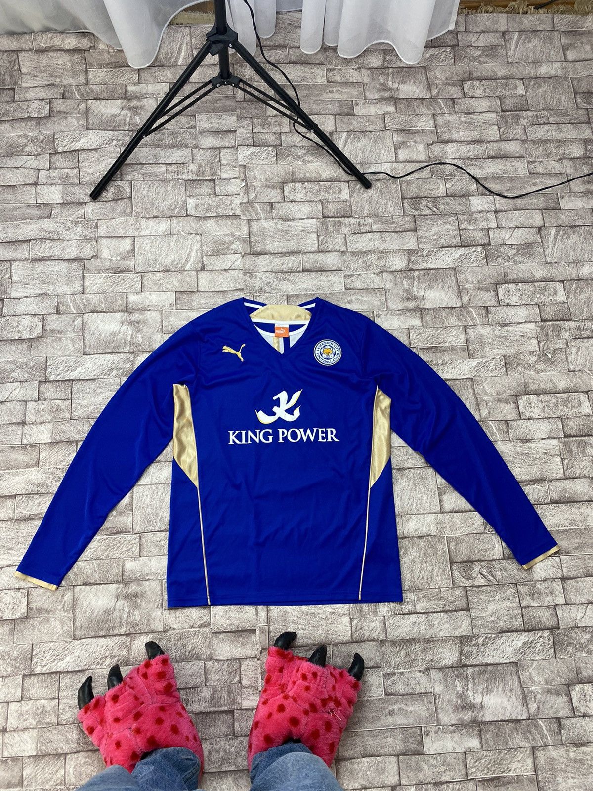 Puma × Vintage Puma Leicester City Shirt 2013/14 home kit Size US L / EU 52-54 / 3 - 2 Thumbnail