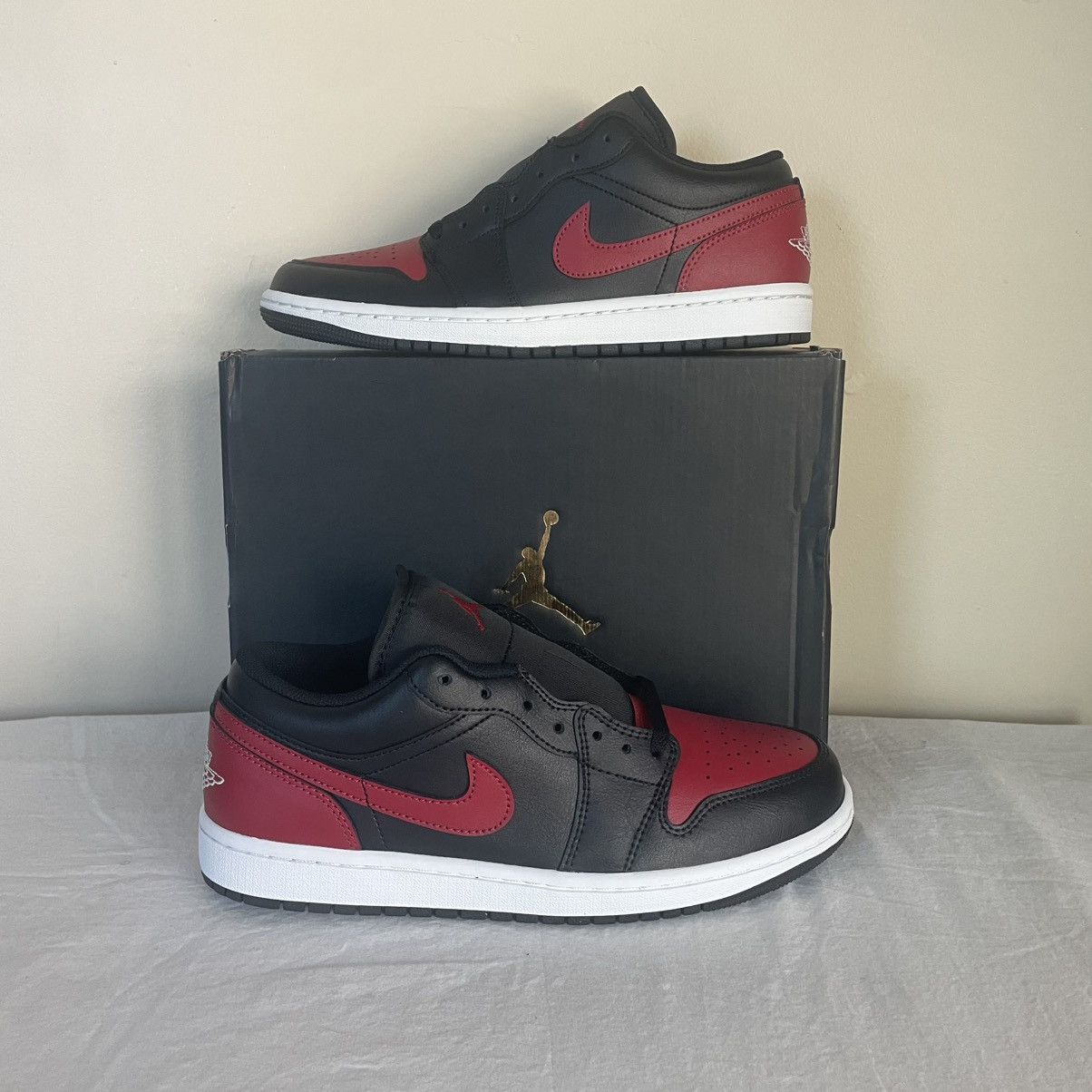 Jordan Brand × Nike Nike Air Jordan 1 Low Bred Twist Mens US Size 8.5 553558-067 Size US 8.5 / EU 41-42 - 1 Thumbnail