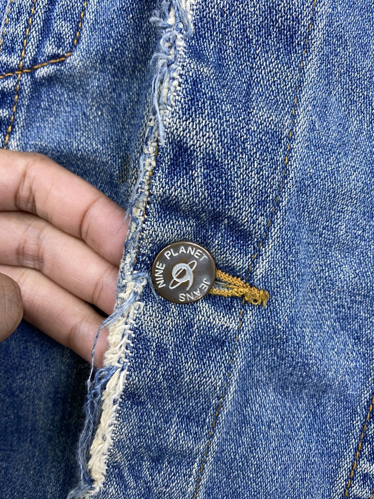 Japanese Brand Vintage Nine Planet Double Pocket Fullbutton Denim Jacket Size US S / EU 44-46 / 1 - 7 Thumbnail