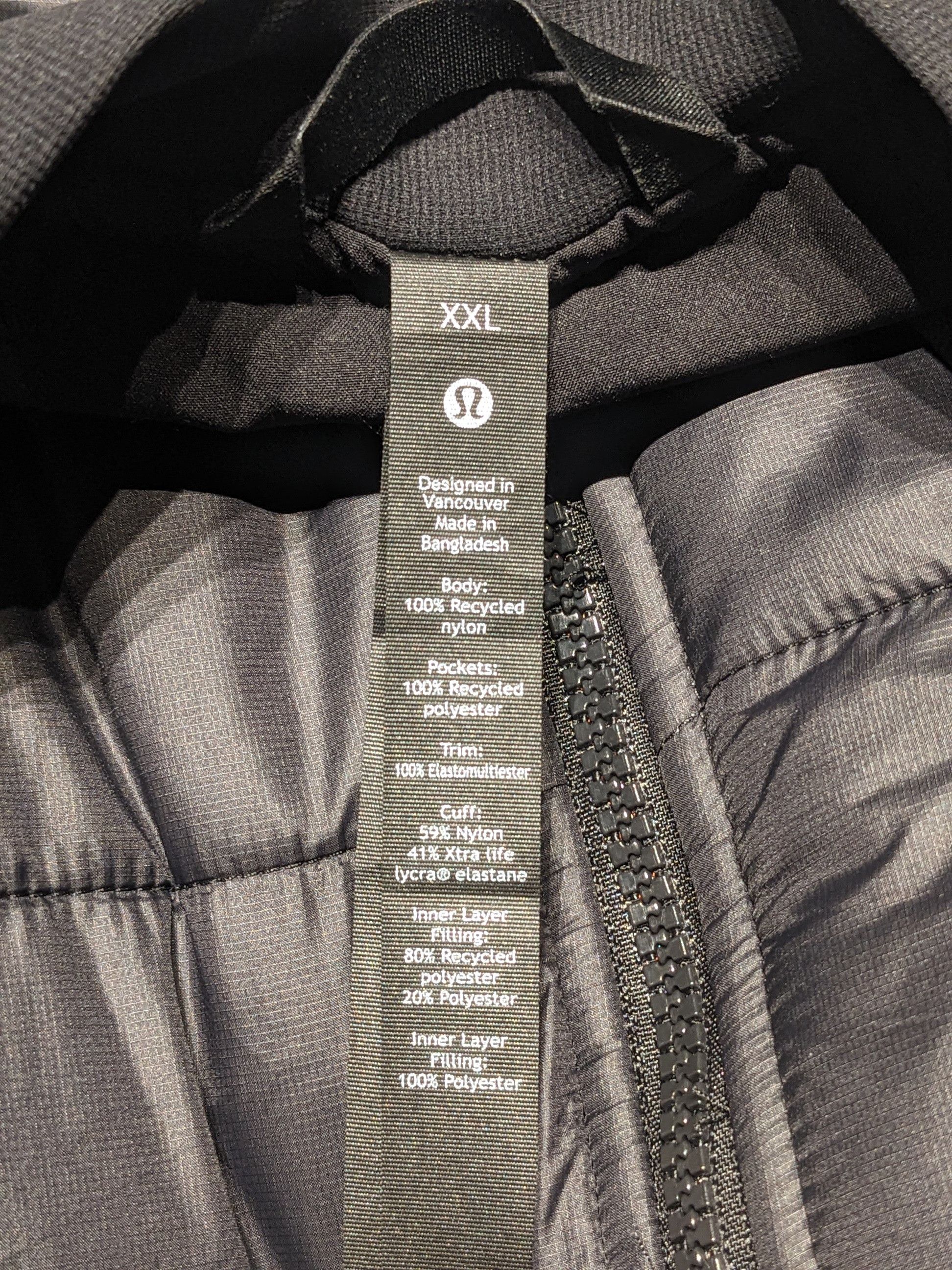 Lululemon Lululemon Maple Leafs Insulated Bomber Jacket mens XXL Size US XXL / EU 58 / 5 - 7 Thumbnail