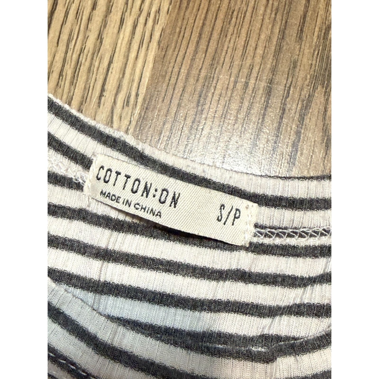 Cotton On VINTAGE? No. Size S / US 4 / IT 40 - 5 Thumbnail