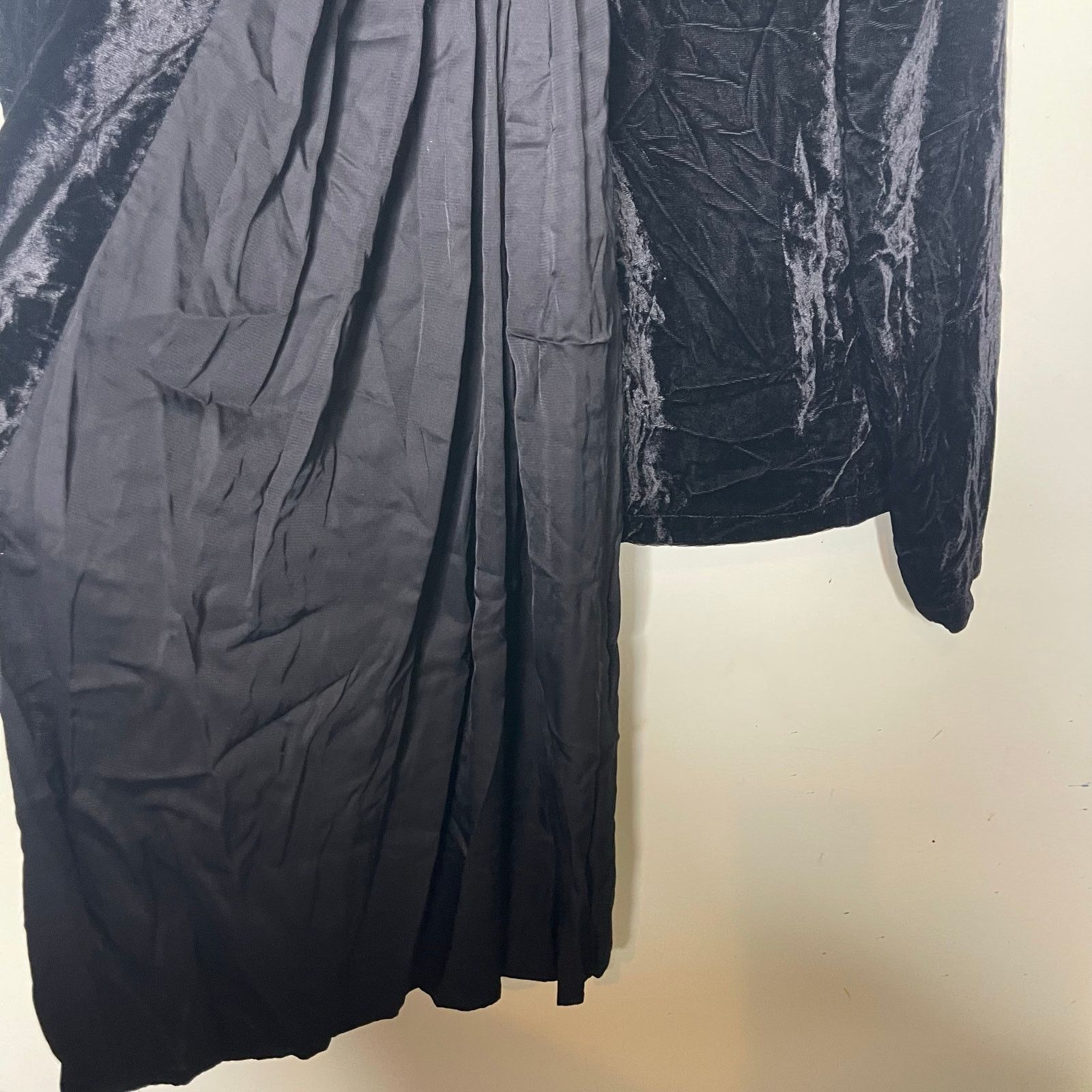 Limi Feu Limi Feu Yohji Yamamoto black velvet blazer silk pleated bac Size S / US 4 / IT 40 - 9 Thumbnail