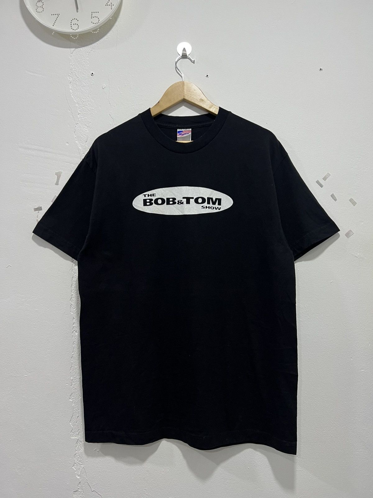 Vintage Vintage The Bob & Tom Show Promo Tshirt Size US L / EU 52-54 / 3 - 1 Thumbnail