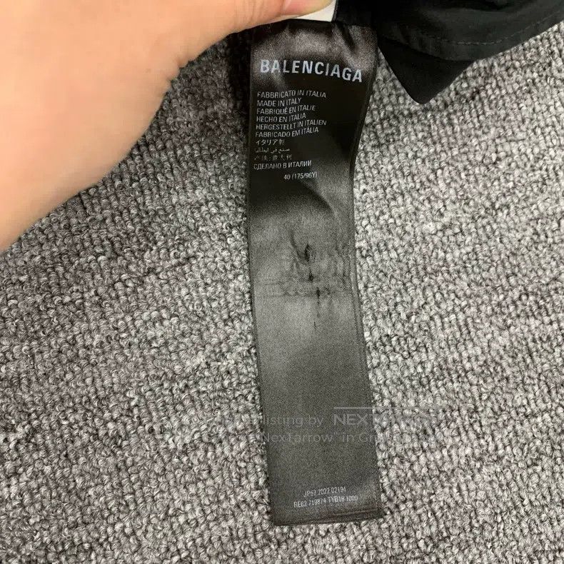 Balenciaga Balenciaga size 40 Black tape to block the waves Coke shir Size US XS / EU 42 / 0 - 7 Thumbnail