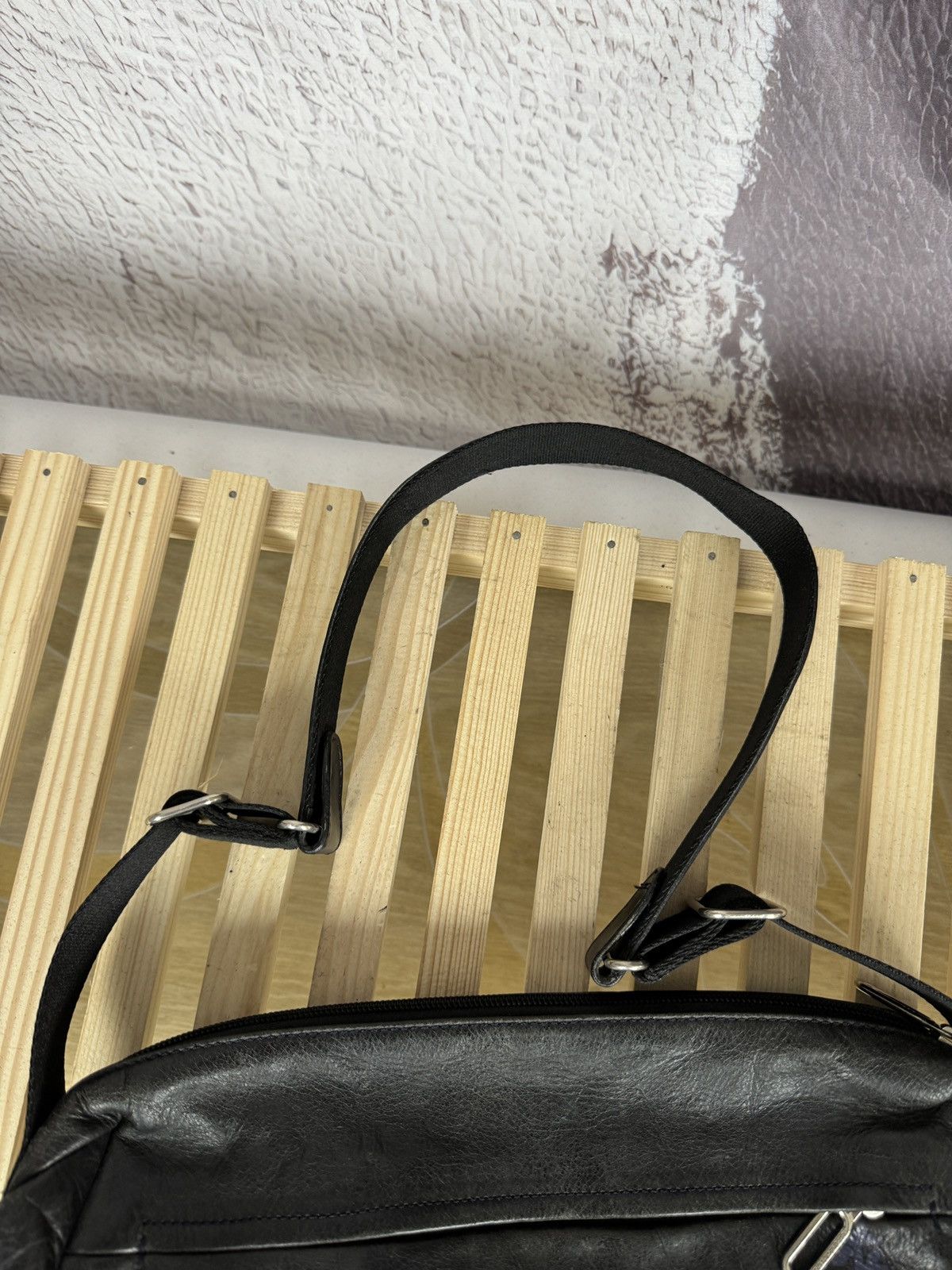 Mandarina Duck Mandarina Duck black leather printed shoulder crossbody bag Size ONE SIZE - 7 Thumbnail