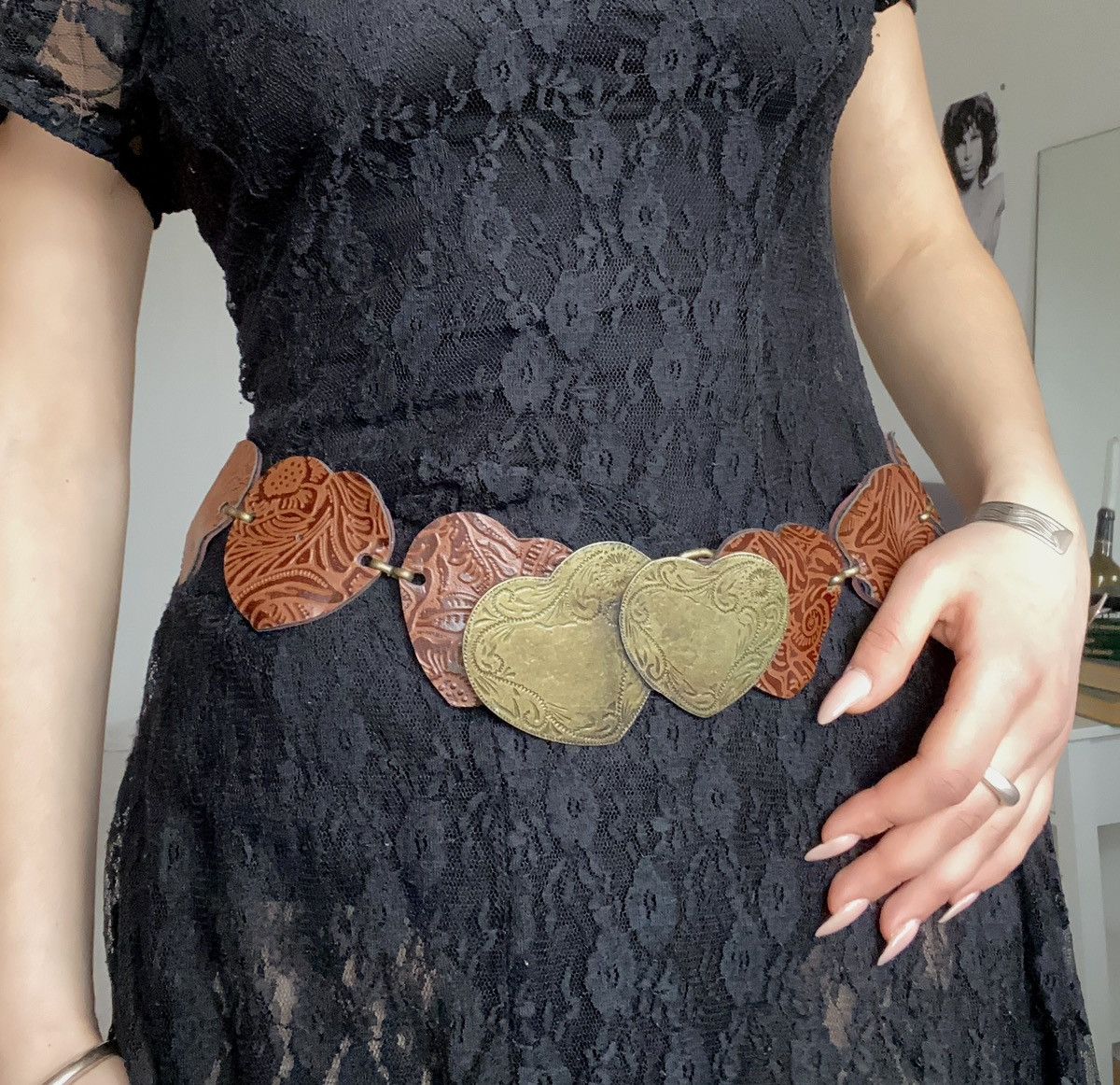 Vintage Vintage heart shaped leather belt Size ONE SIZE - 3 Thumbnail
