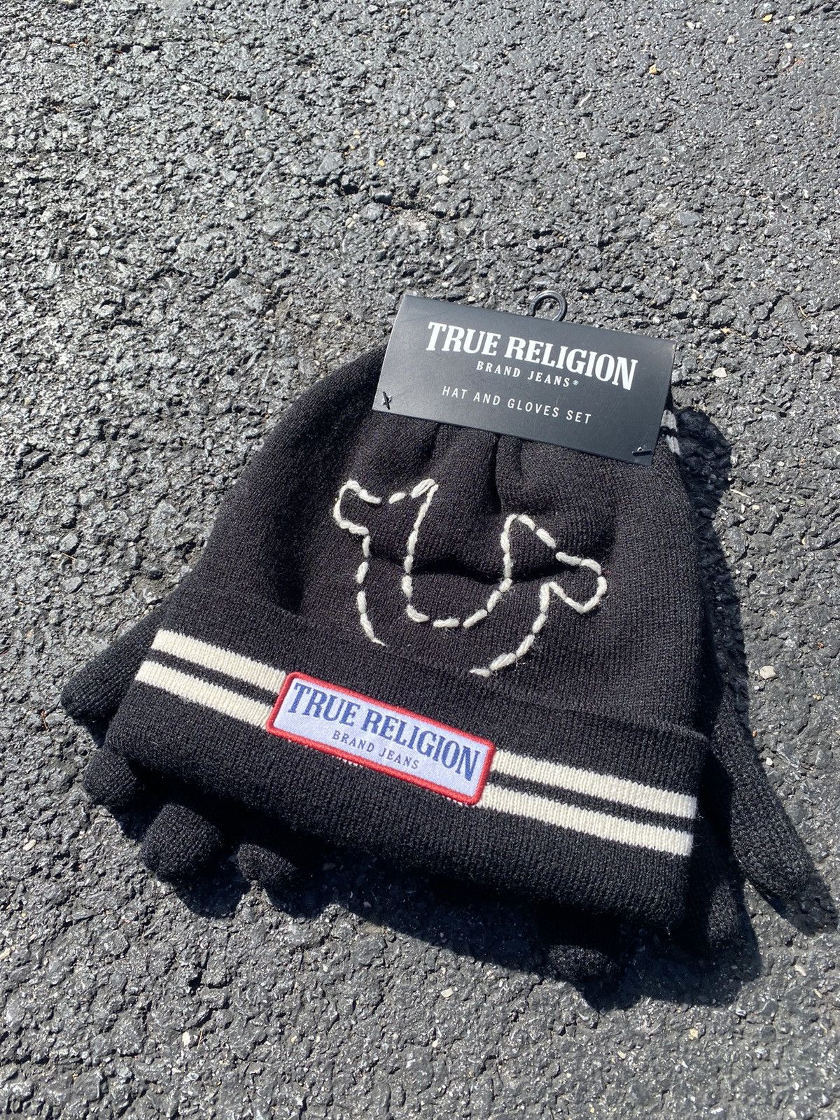 Supreme × True Religion True Religion Horseshoe Logo Beanie w/gloves ...