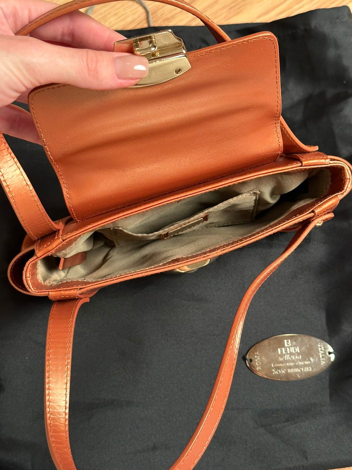 Fendi Authentic Vintage Y2K Fendi Baguette Bag Size ONE SIZE - 17 Thumbnail