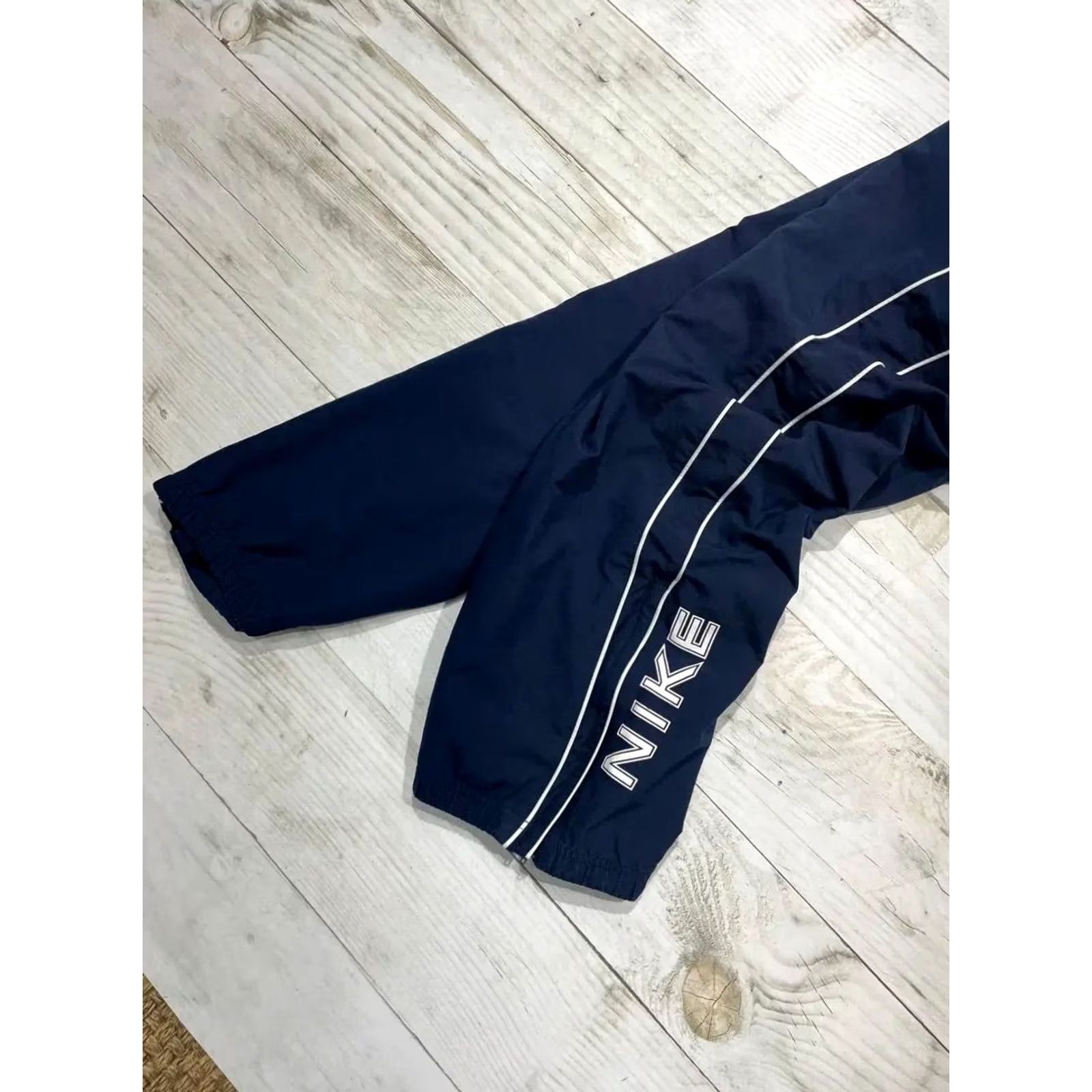 Nike VINTAGE Nike Track Pants Blue M 00s Nylon Striped Men Size US 31 - 3 Thumbnail