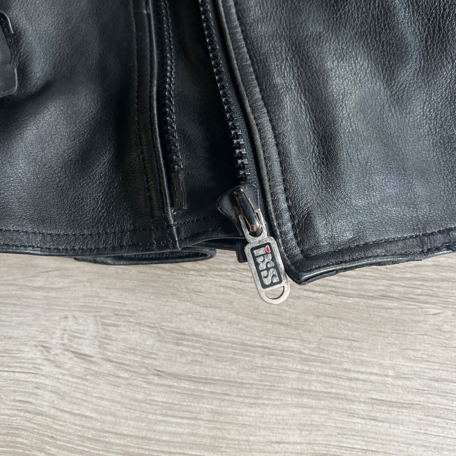 Genuine Leather iXS Vintage Moto Biker Black Real Leather Jacket 8712AC Size US XL / EU 56 / 4 - 14 Thumbnail