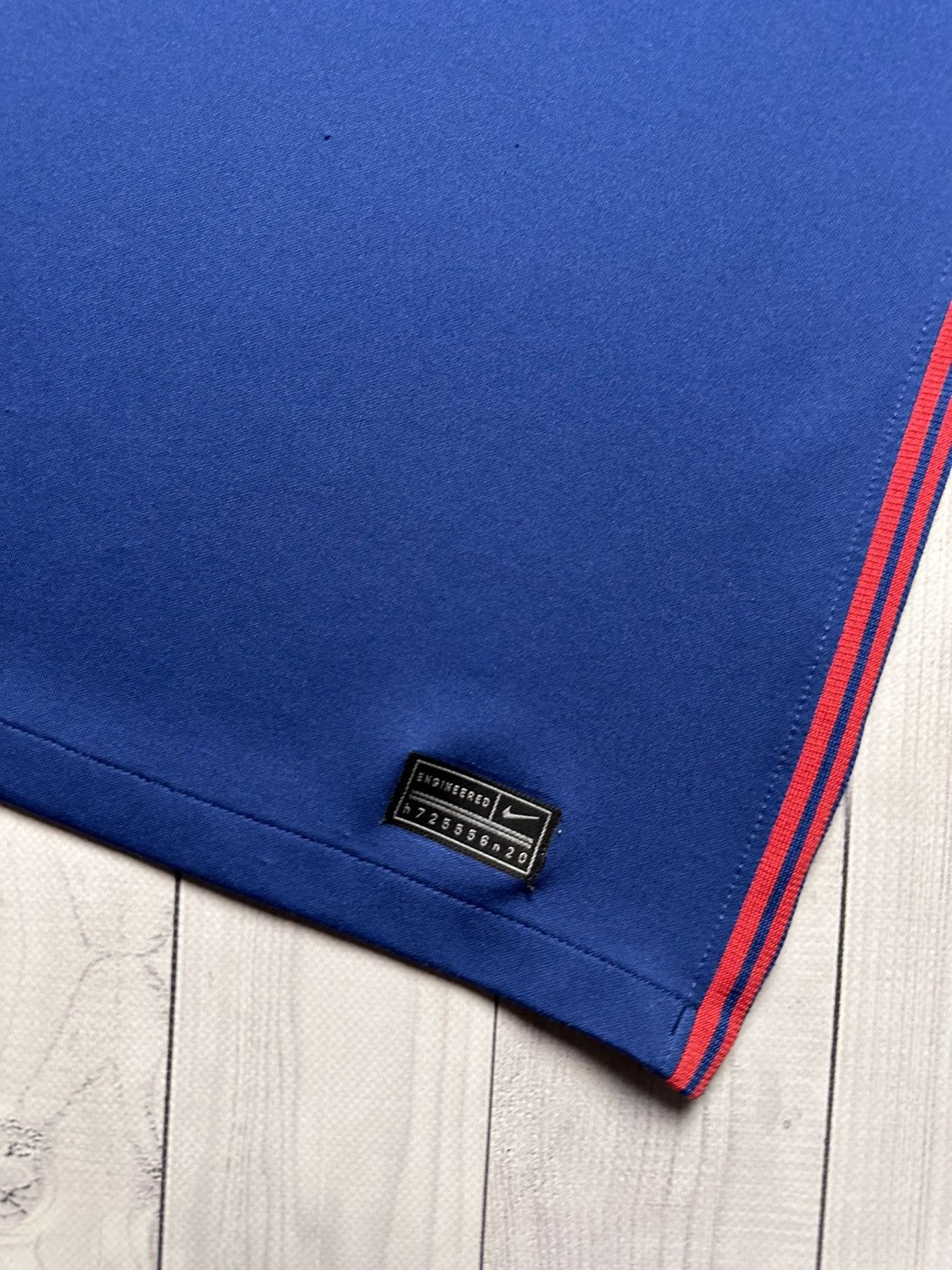 Nike × Vintage Nike Atletico Madrid blue soccer jersey size M blue away Size US M / EU 48-50 / 2 - 2 Thumbnail