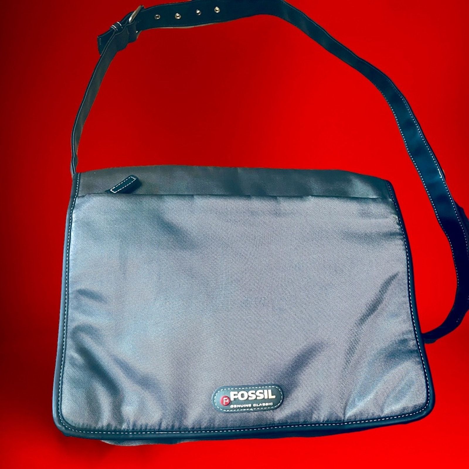 Shiny Vintage Fossil Thick Multi-Pocket Crossbody Laptop Bag in Black, Men's