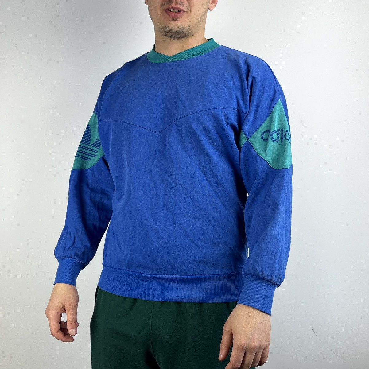 Adidas Vintage adidas retro sweatshirt logo sleeveless size Medium Size US M / EU 48-50 / 2 - 1 Thumbnail