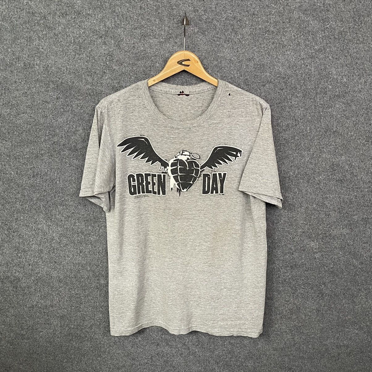 image of Band Tees x Rock Band Vintage 2004 Green Day American Idiot Album Promo T Shirt in Grey (Size Mediu