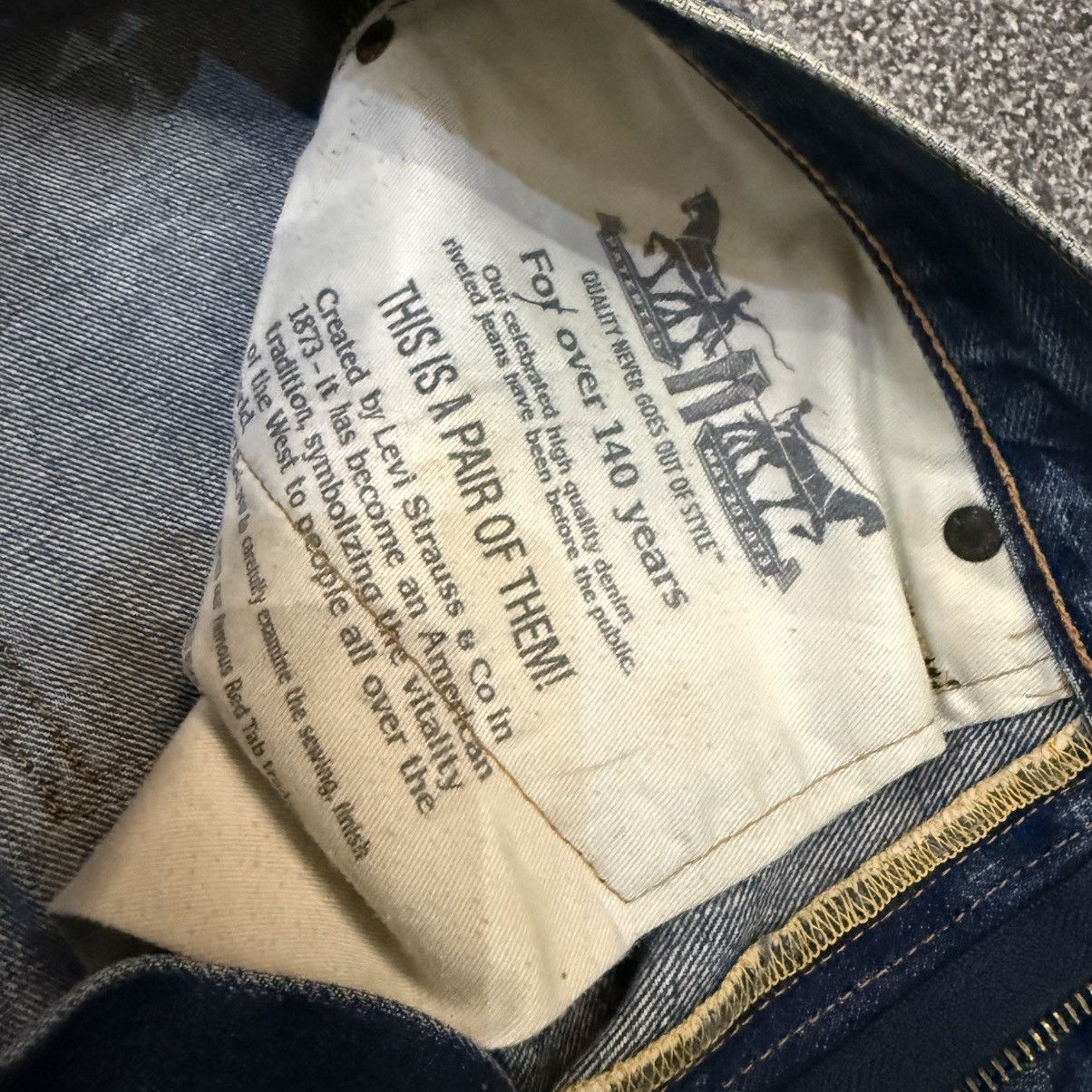 Engineered Garments × Levi's Y2K Baggy Levis 503 Bovine Leather Patch Denim Size US 33 - 15 Thumbnail