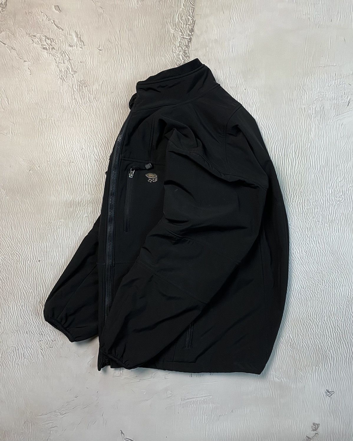 Mountain Hardwear Mountain Hardwear Y2K Gorpcore Black Logo Softshell jacket Size US L / EU 52-54 / 3 - 2 Thumbnail