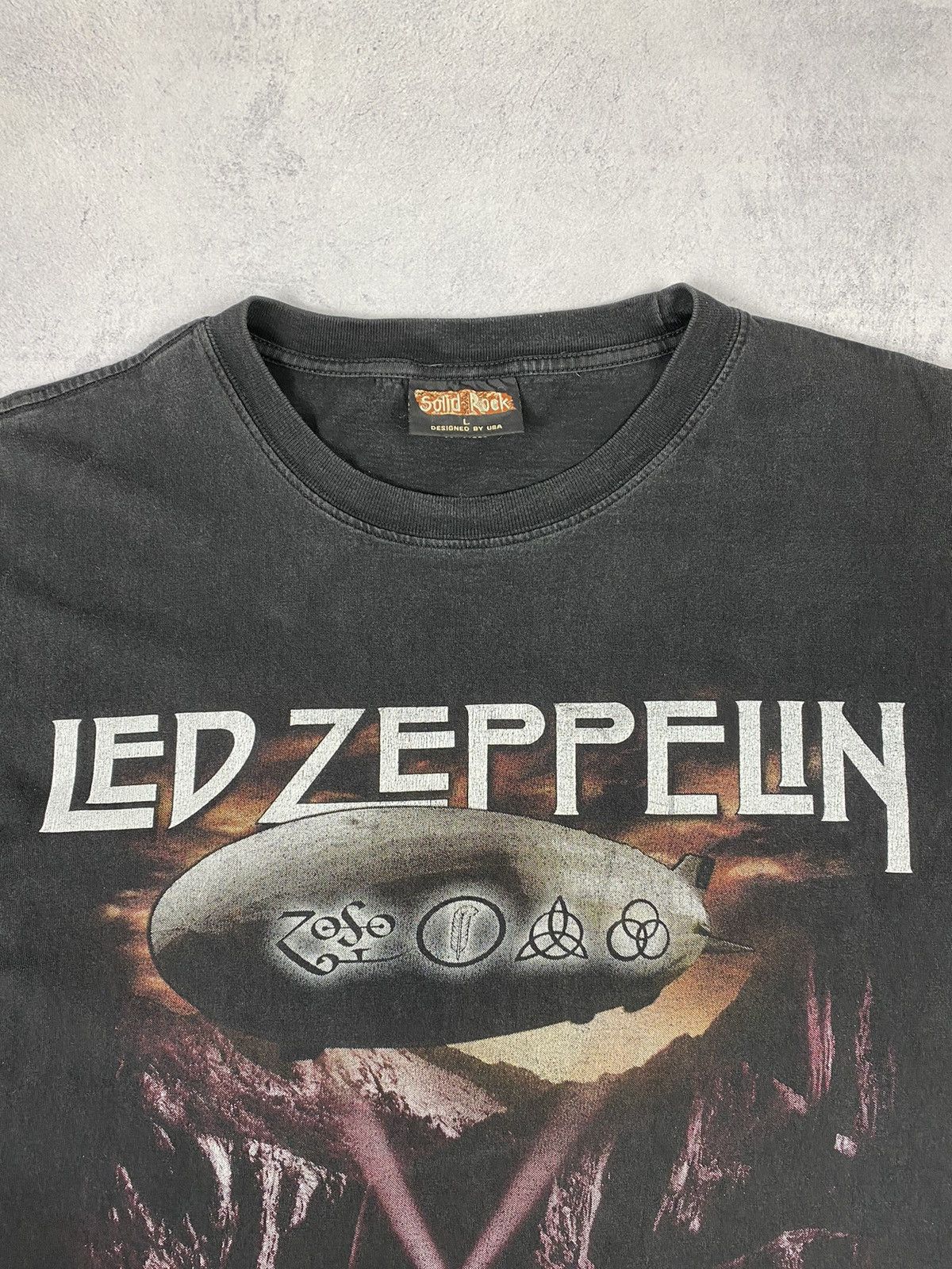 Vintage Vintage 90s Led Zeppelin Zoso Winterland Tee Size US L / EU 52-54 / 3 - 5 Thumbnail