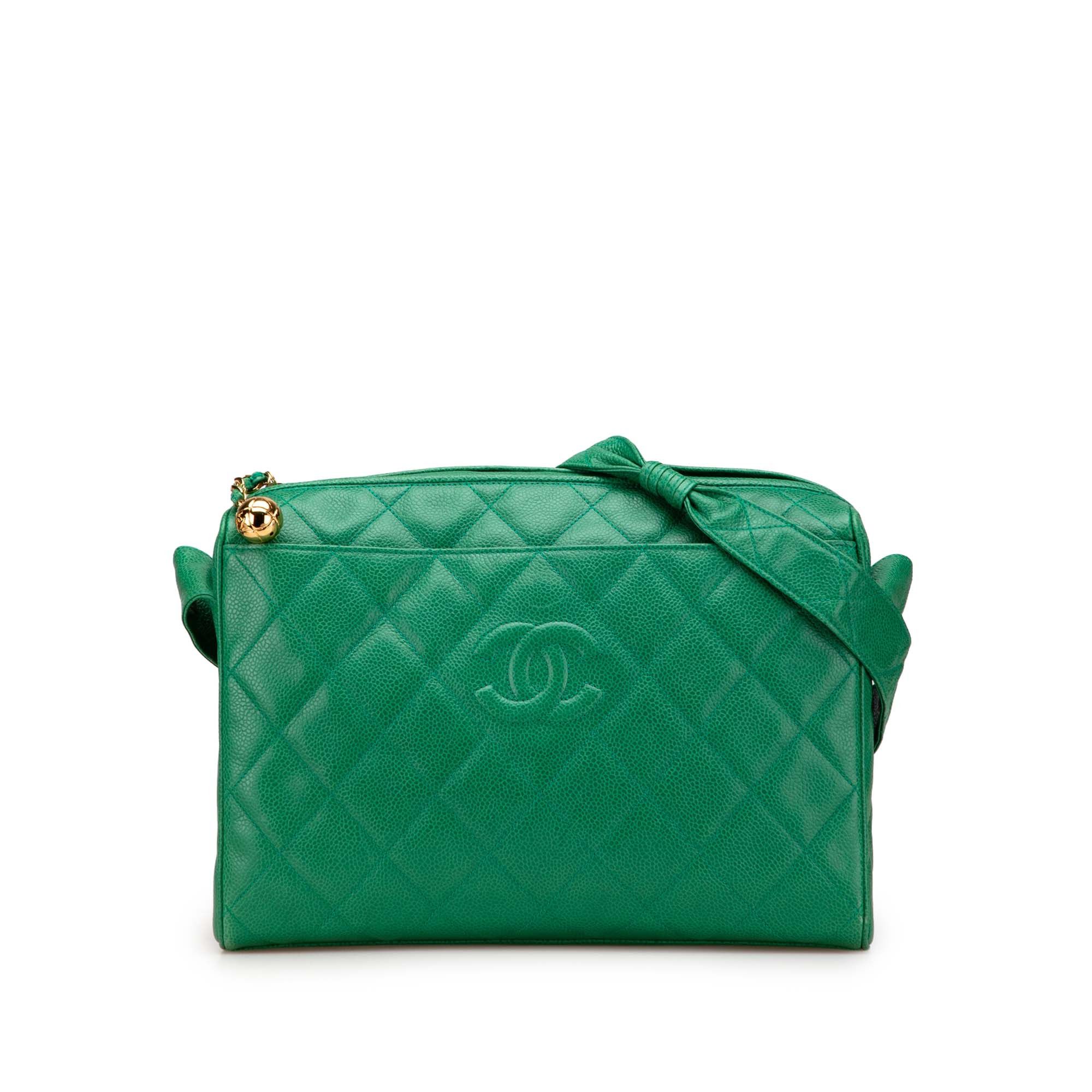 Chanel Cc Quilted Caviar Camera Bag in Green, Women's