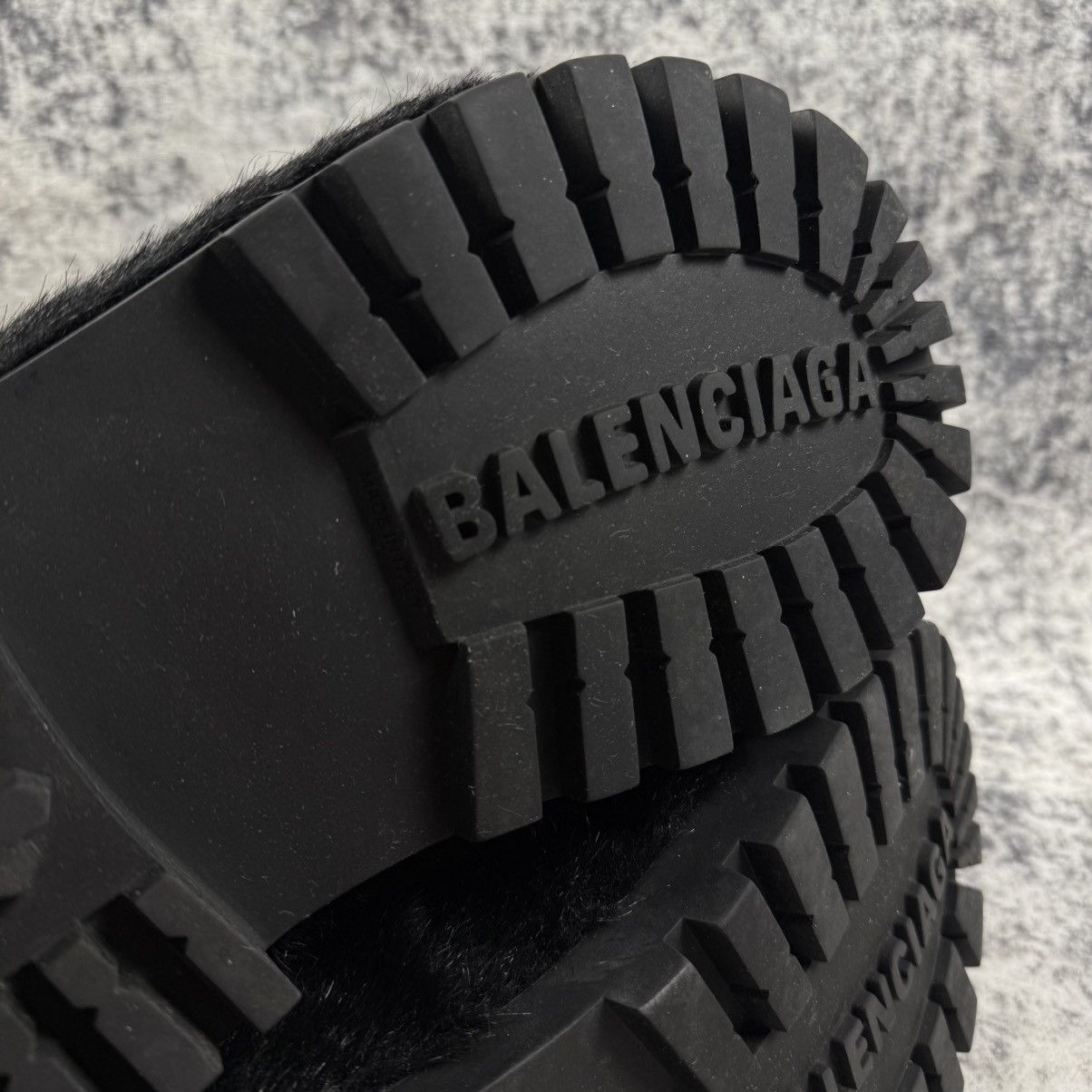 Balenciaga Balenciaga Alaska Furry Ski ‘Black’ Boots Size US 11.5 / EU 44-45 - 7 Thumbnail