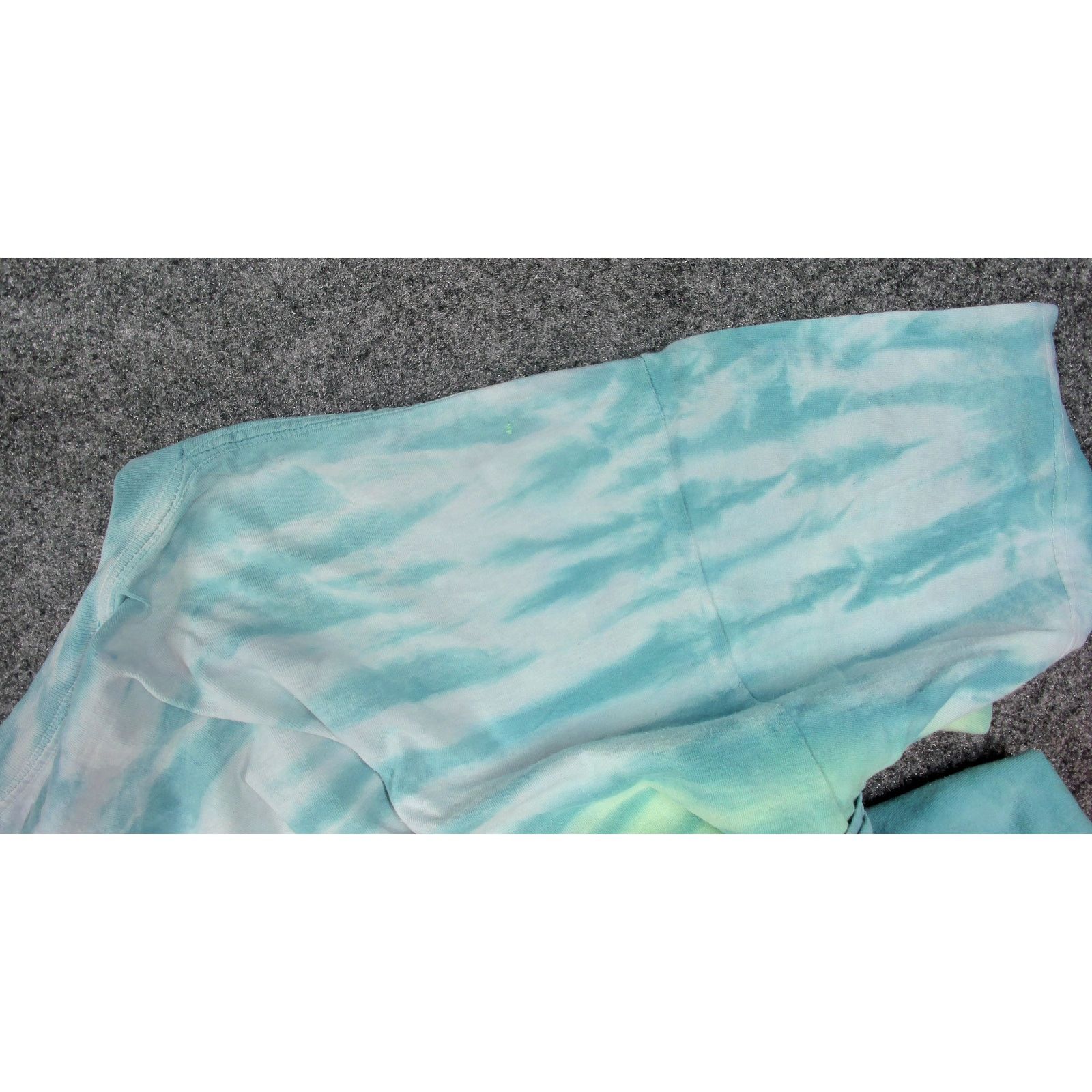 Warner Bros VTG 2001 Tweety Bird "Talk To The Hand" Tie Dye Tee Boxy XXL Size US XXL / EU 58 / 5 - 6 Thumbnail