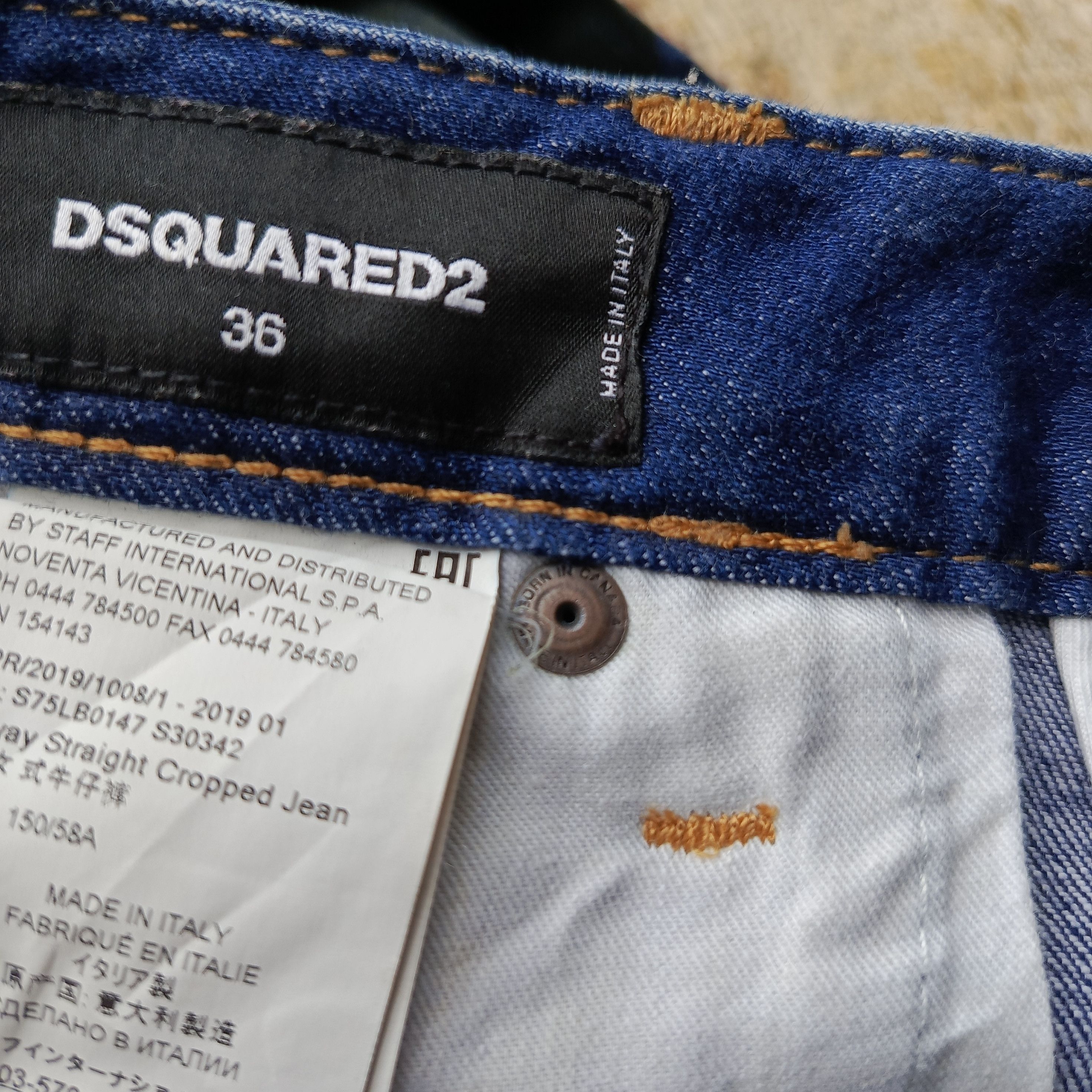 Dsquared2 DSQUARED2 RUNWAY STRAIGHT CROPPED JEANS CAMO PRINT Size 29" - 7 Thumbnail