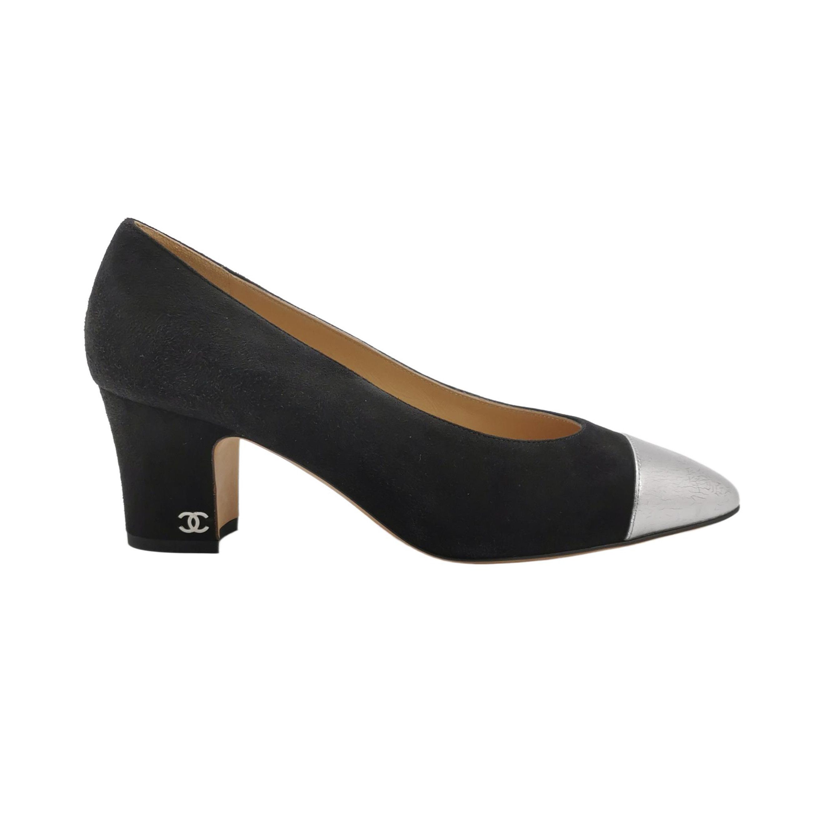 Chanel Chanel Women 7 Heels Size US 7 / IT 37 - 1 Thumbnail